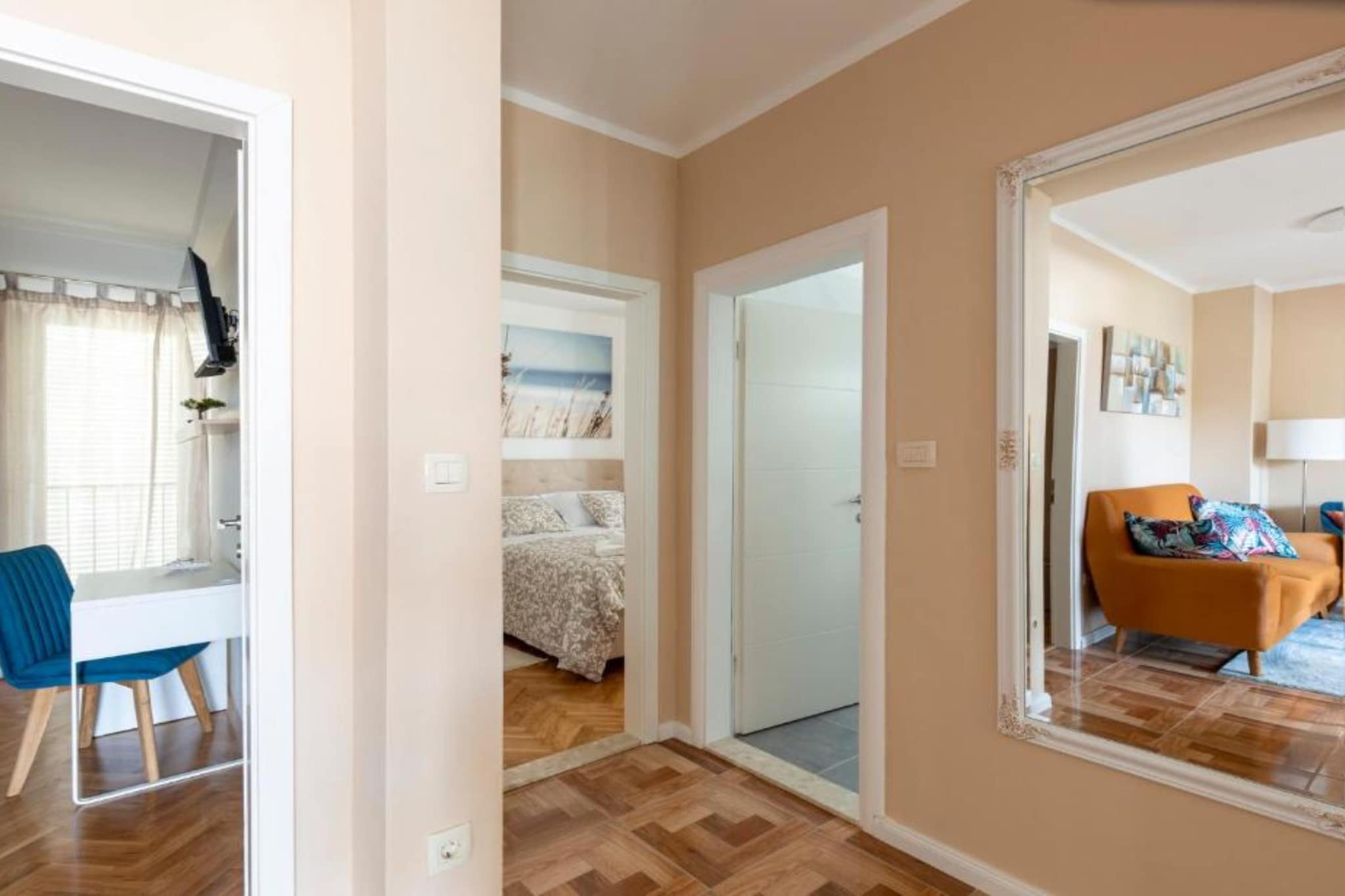Charming Apartment Sant Elia - Two Bedroom Apartment-Indoor