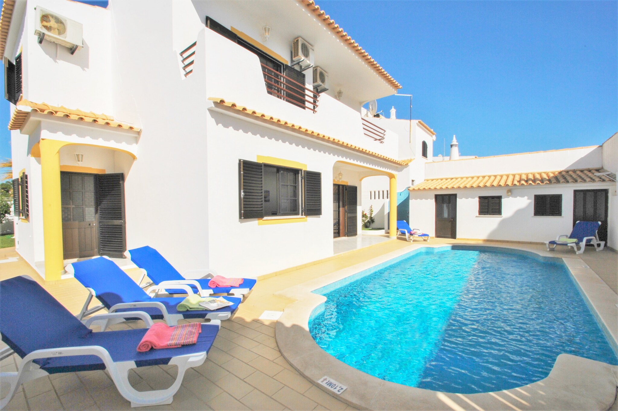 Villa Ibiza-Image-tags.