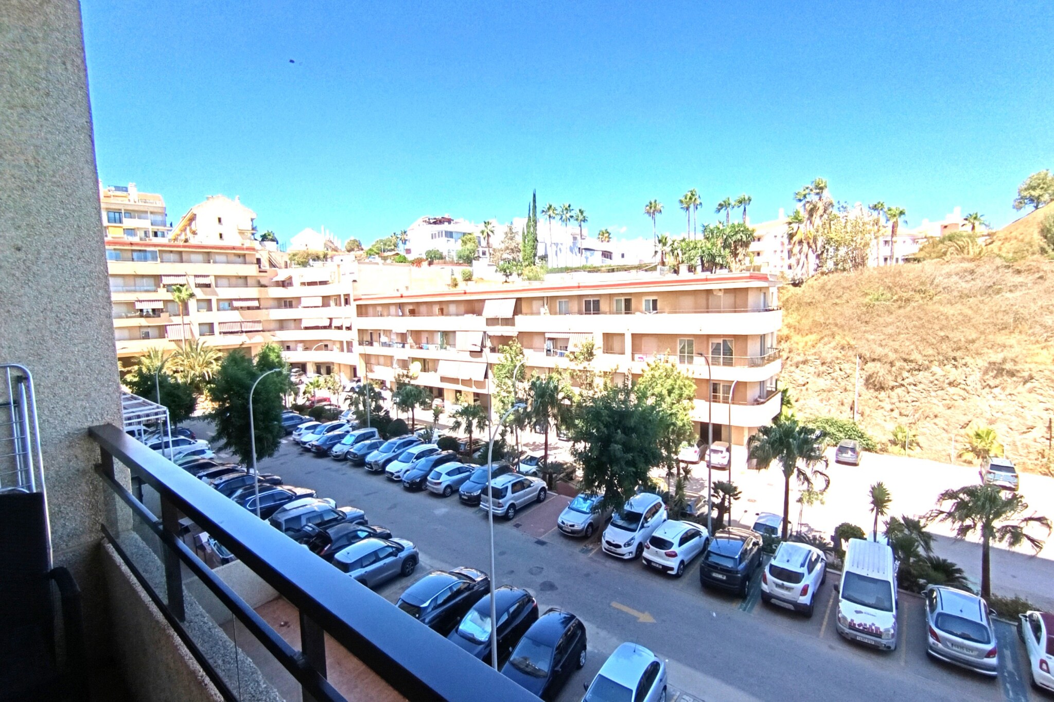 El Coloso de SteraM FLATS Benalmadena-Image-tags.