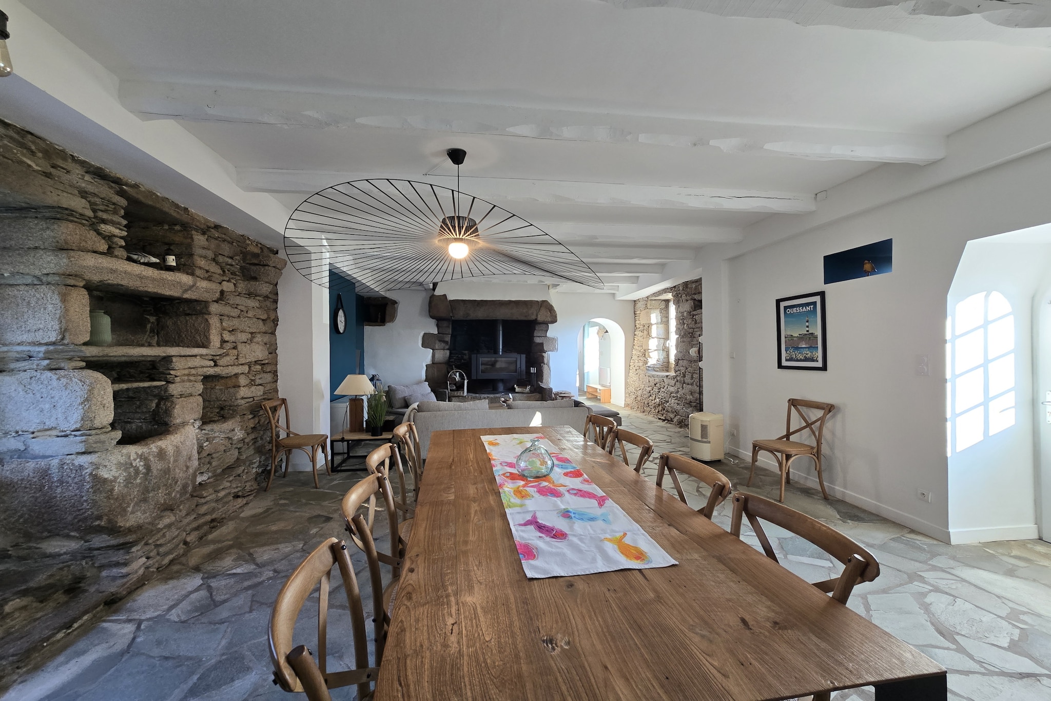 Ground floor: (Living room(TV(satellite), dining table, fireplace, seating area), open kitchen(electric kettle, coffee machine, oven, microwave, dishwasher, fridge, dishes and cutlery), toilet(toilet), Internet access)\n\nOn the 1st floor: (bedroom(double bed), bedroom(double bed), bedroom(double bed), bedroom(single bed, single bed), bathroom(bath tub), bathroom(shower), toilet(toilet))\n\nGarden Furniture , tumble dryer, washing machine, heating(central), terrace, garden, BBQ, parking, iron