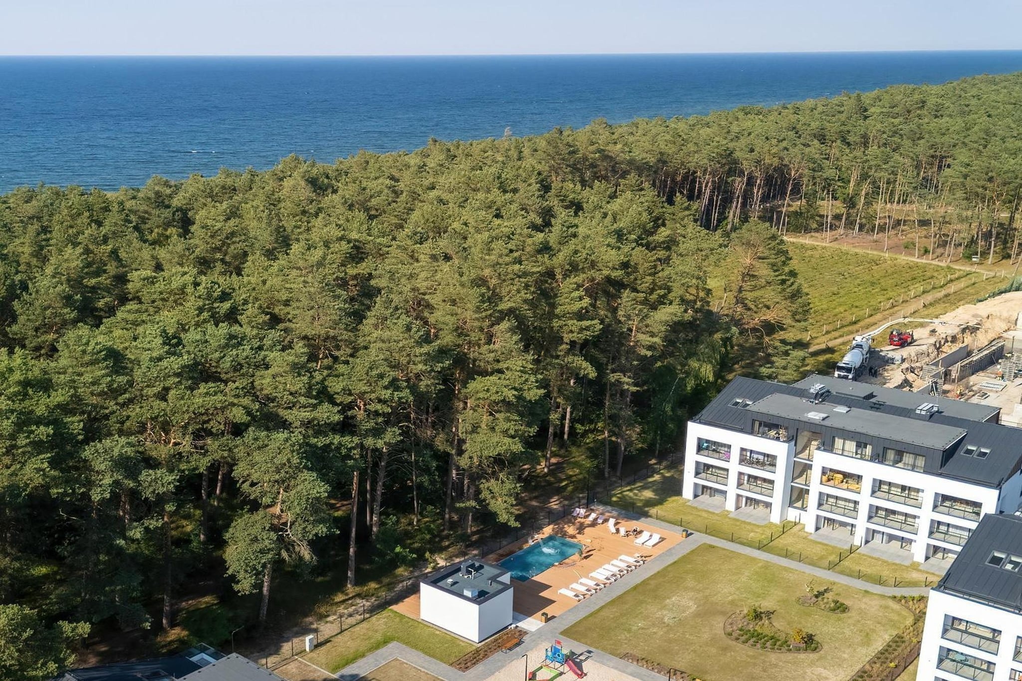 Apartament Uzdrowiskowa 4B-27 Łukęcin - Buitenkant zomer