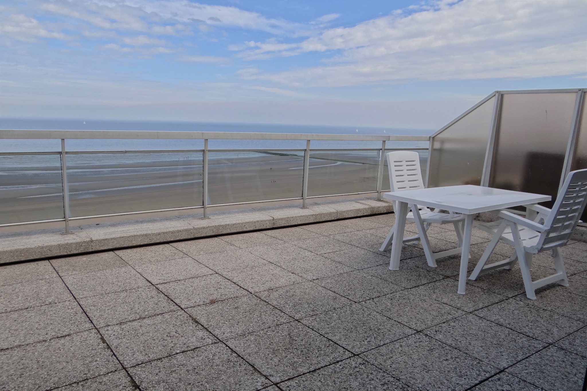 Spinnaker II 0901-Terrace balcony