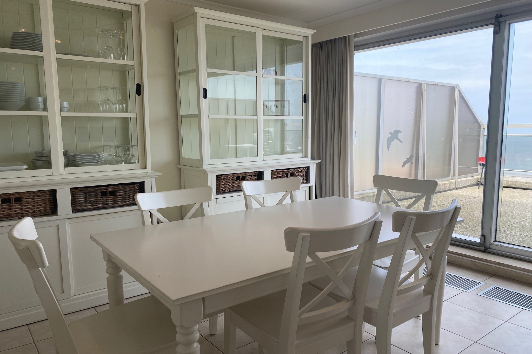 Spinnaker II 0901-Dining room