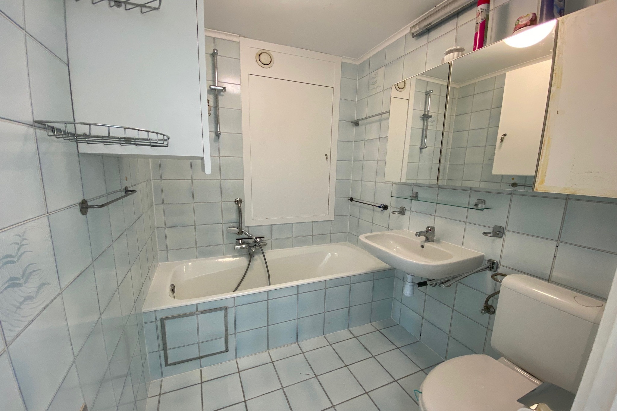 Spinnaker II 0901-Bathroom