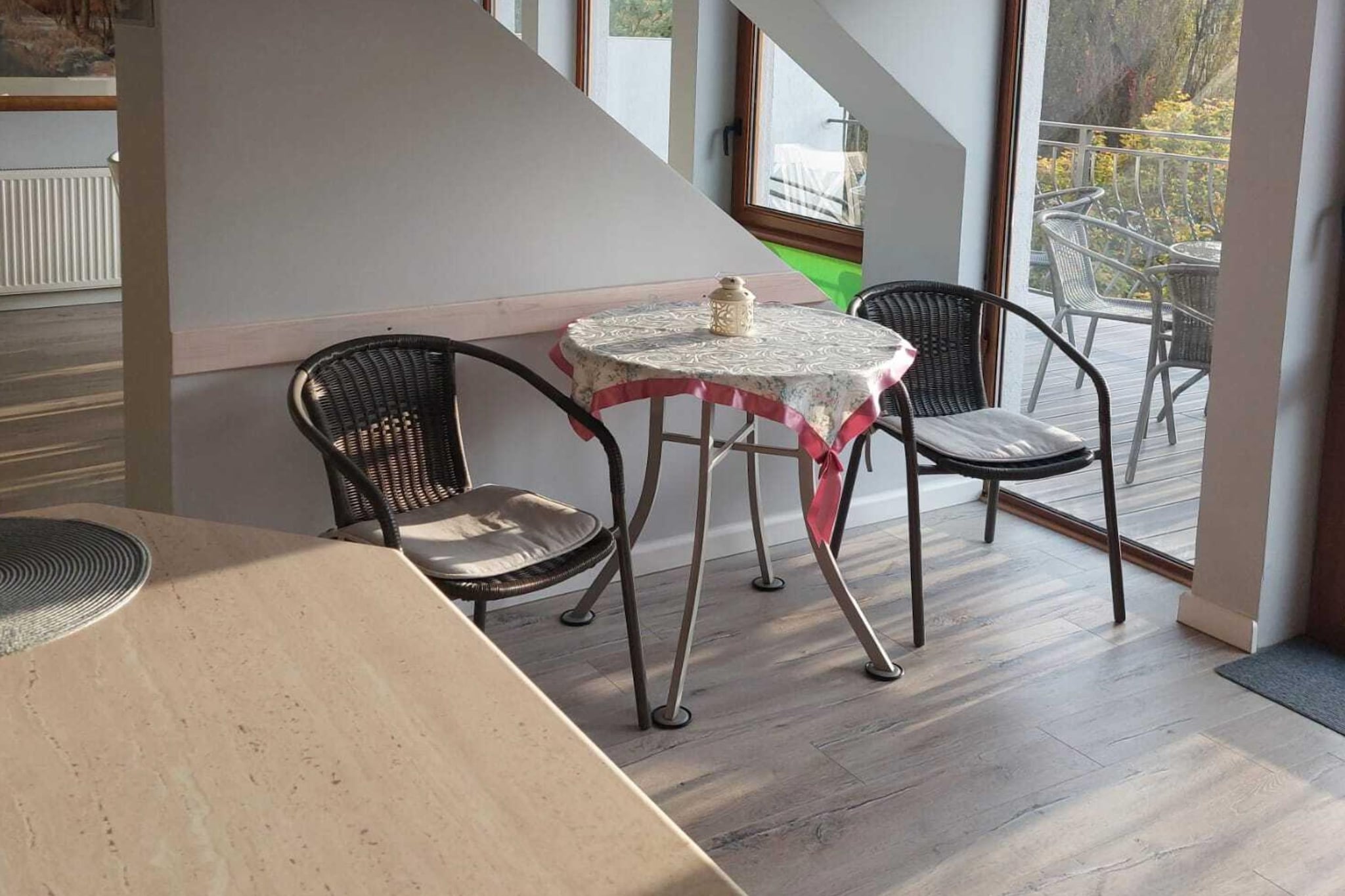 Komfortowy apartament dla 7 osób - Eetkamer