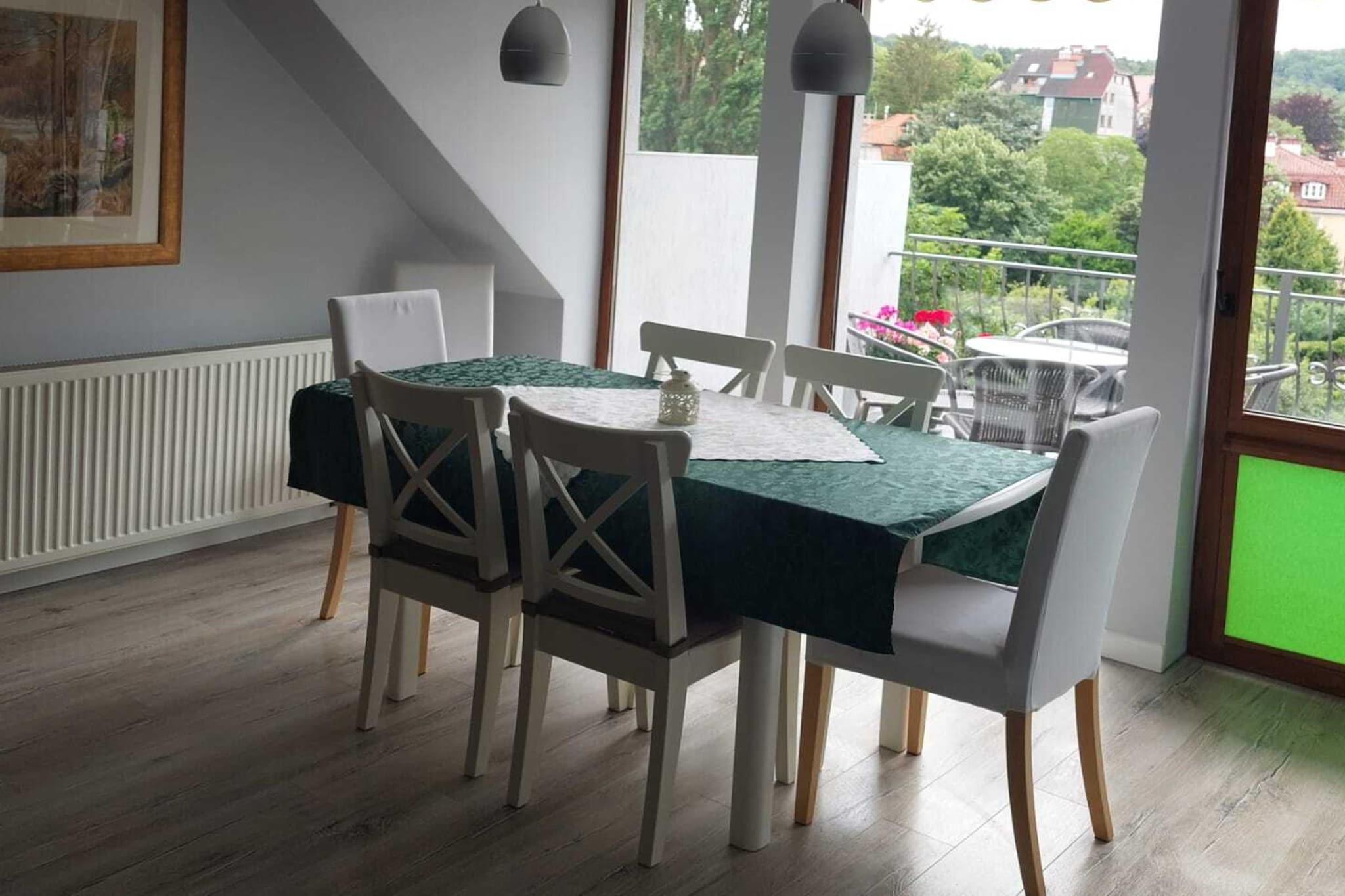 Komfortowy apartament dla 7 osób - Eetkamer
