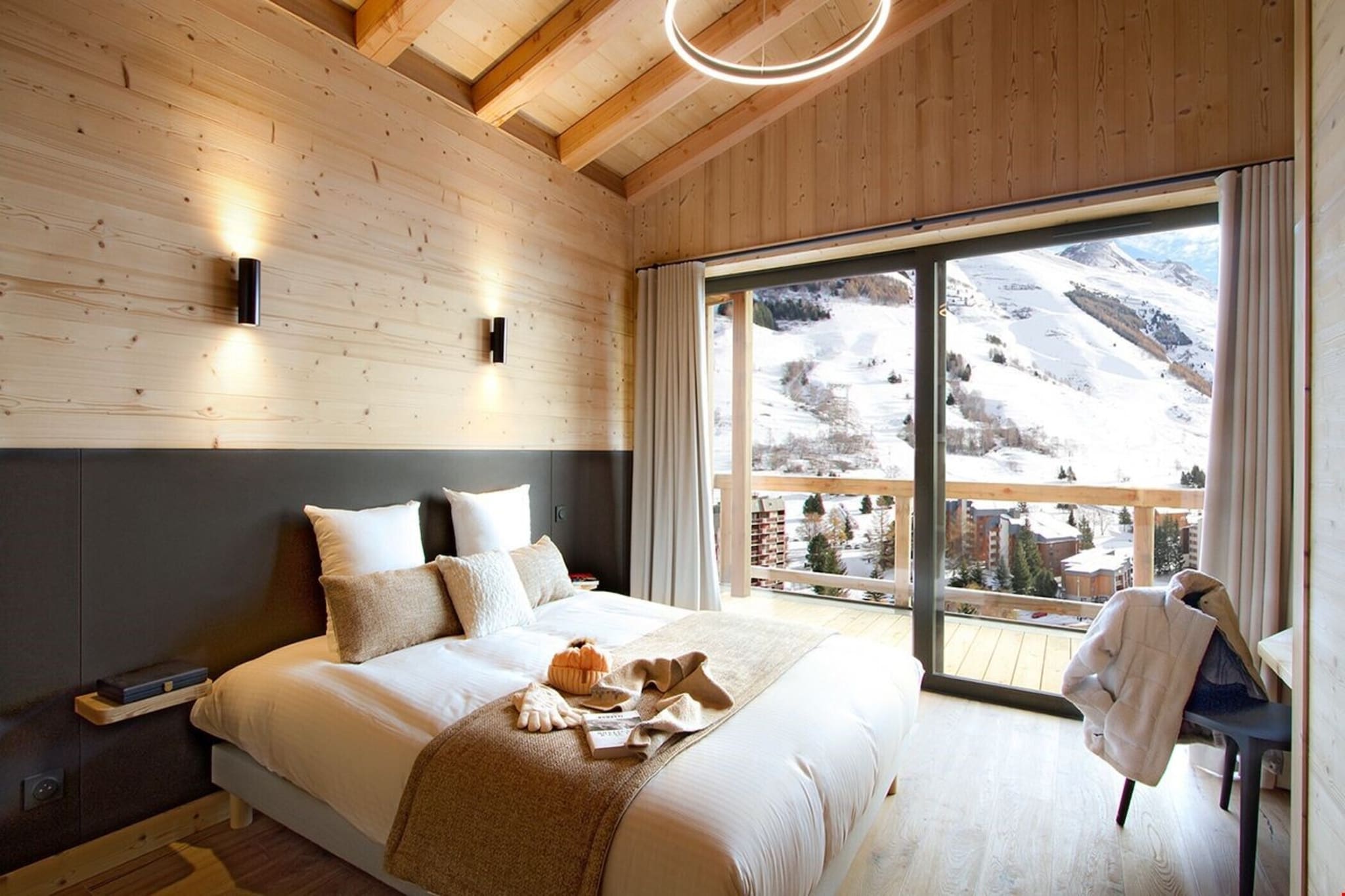 Bed Room