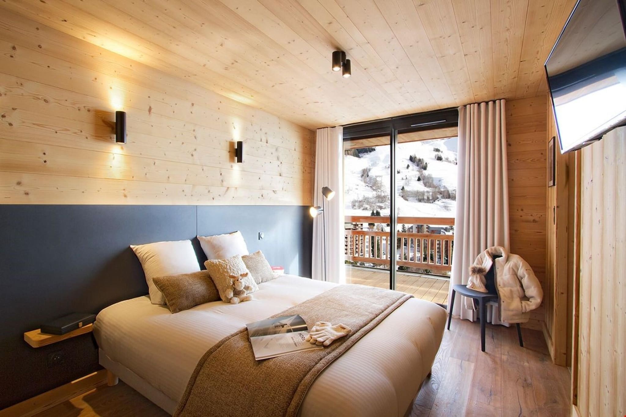 Bed Room