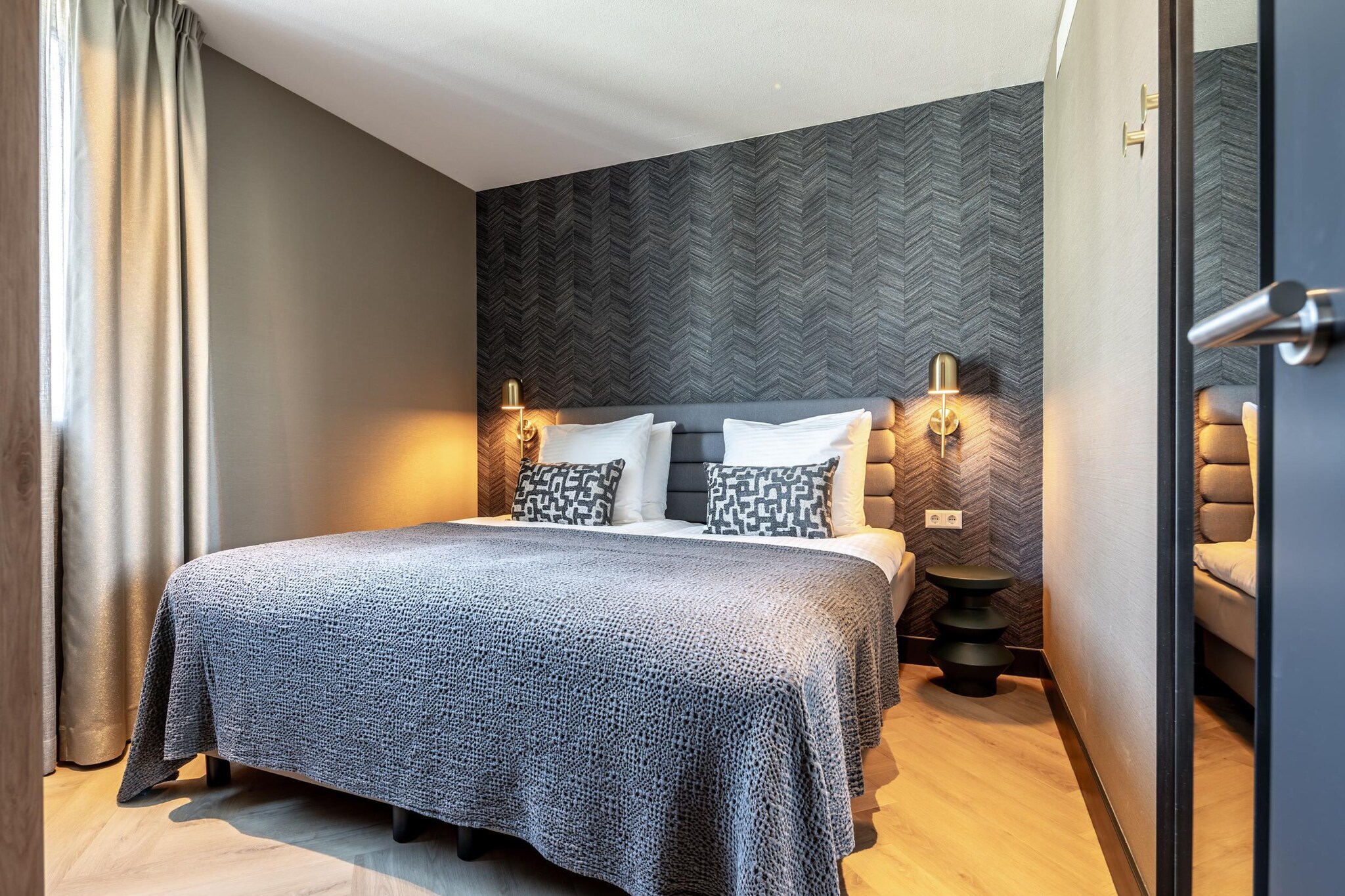 Historic Canal Home in Delft