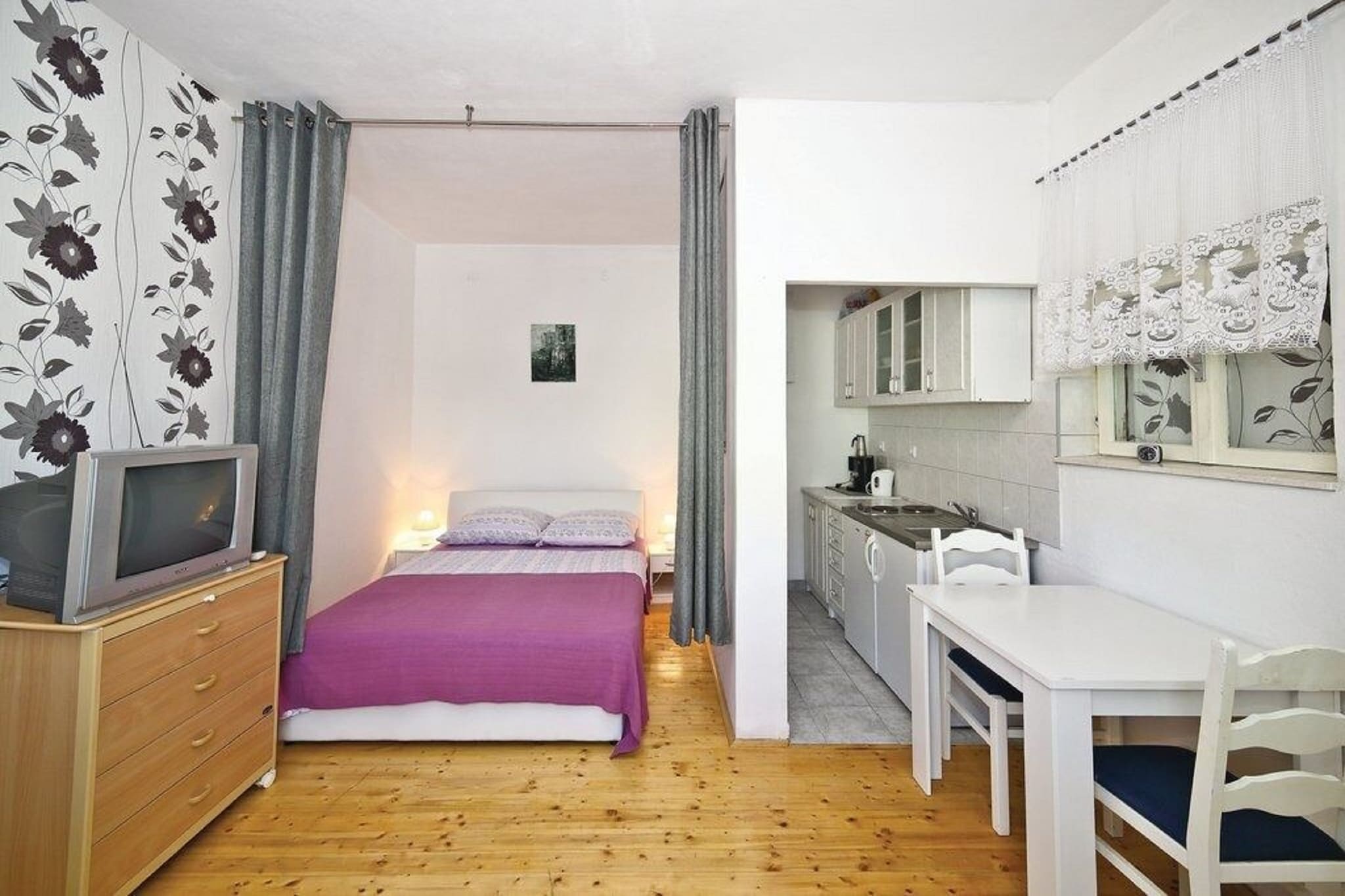 Apartments Halilović - Studio Apartment-Bedroom