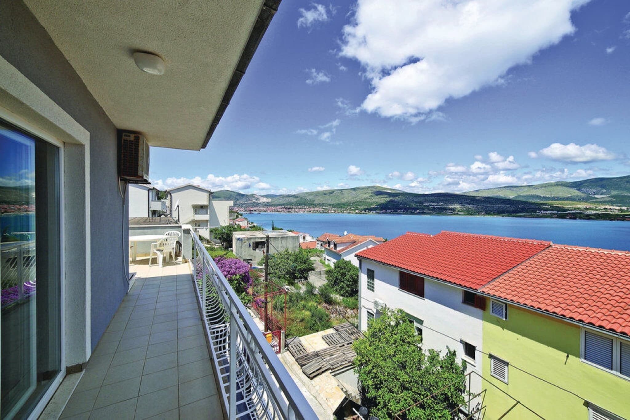 Apartments Halilović - Two Bedroom Apartment 2-Terrace balcony