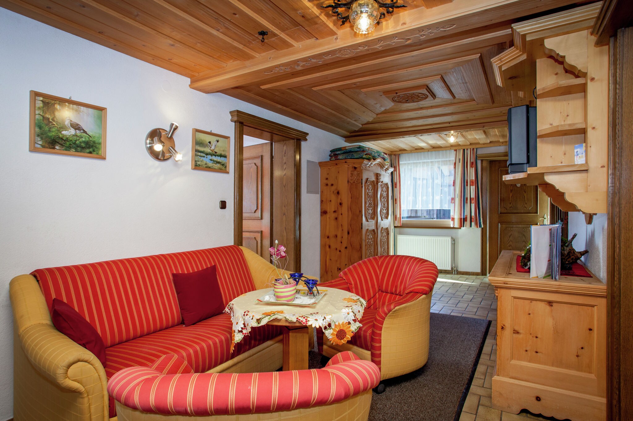 Gemütliches Appartement mit Balkon und Bergblick in Tirol