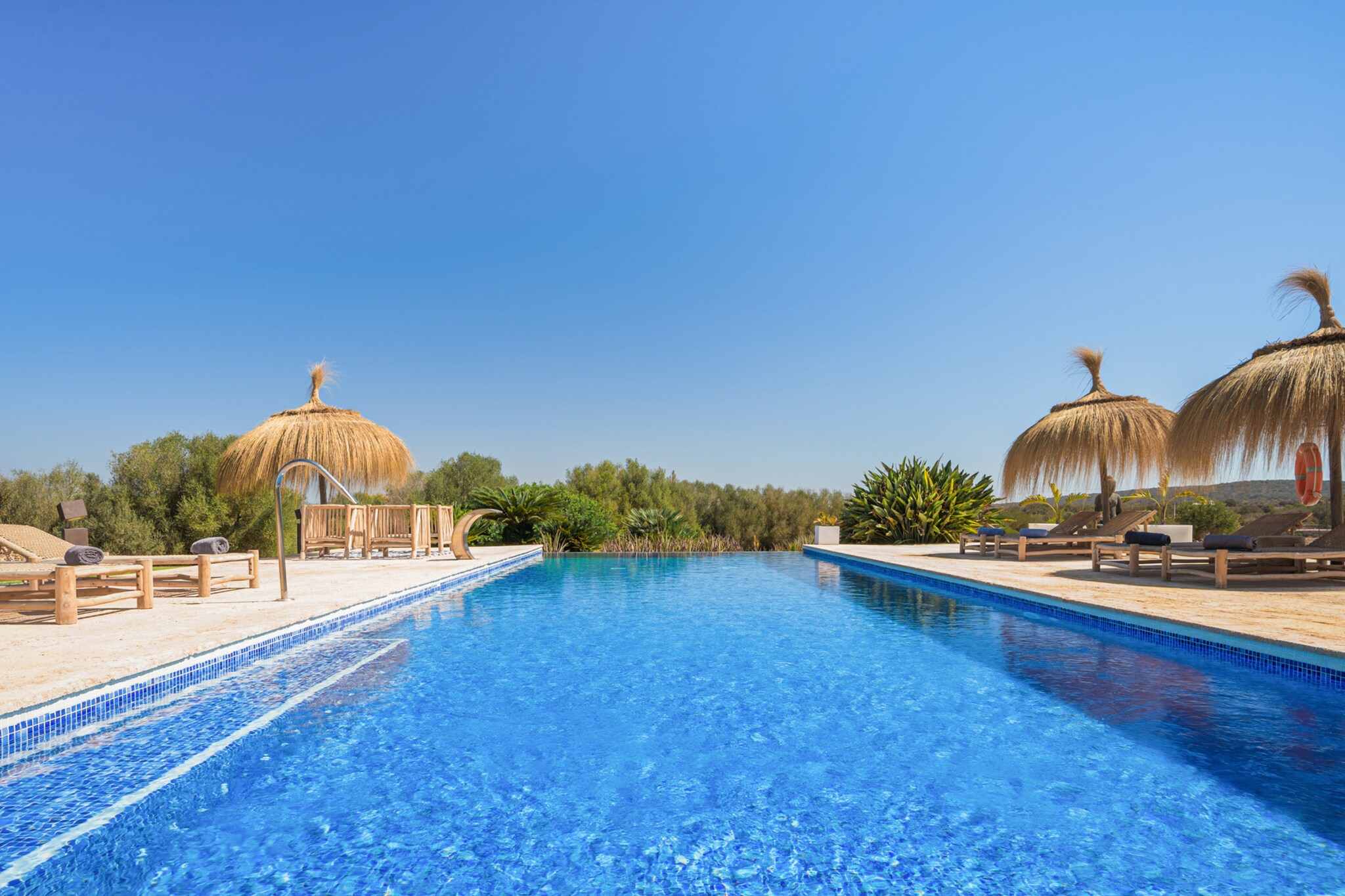 Sa Canoveta with Designer Kitchen