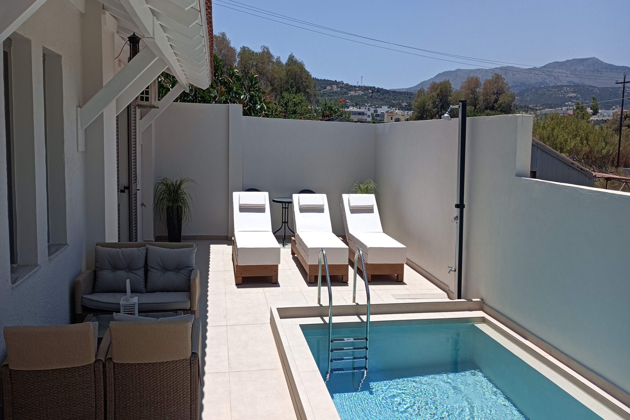 Arokaria-Piscine