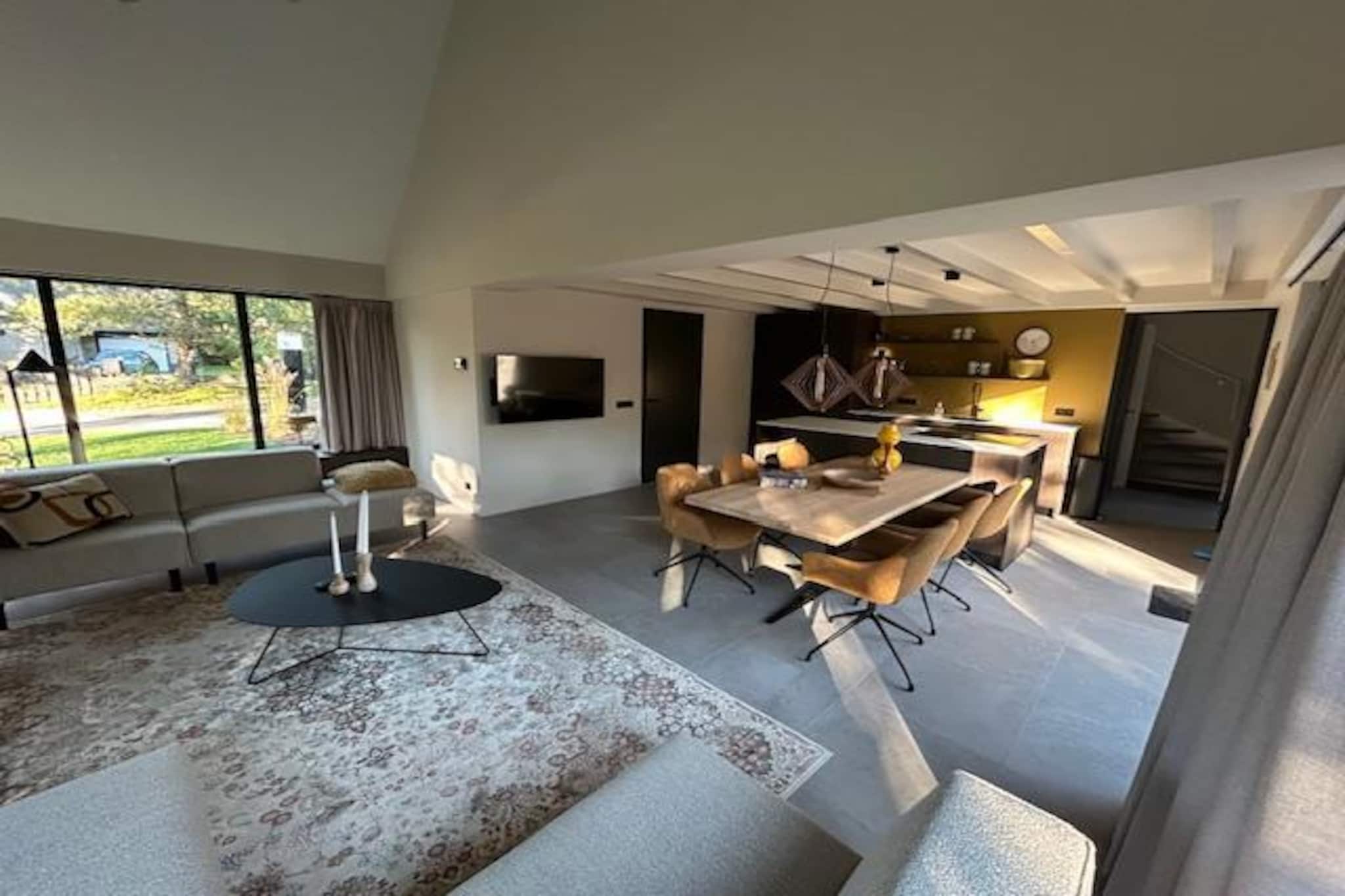 Sun (6p)-Image-tags.