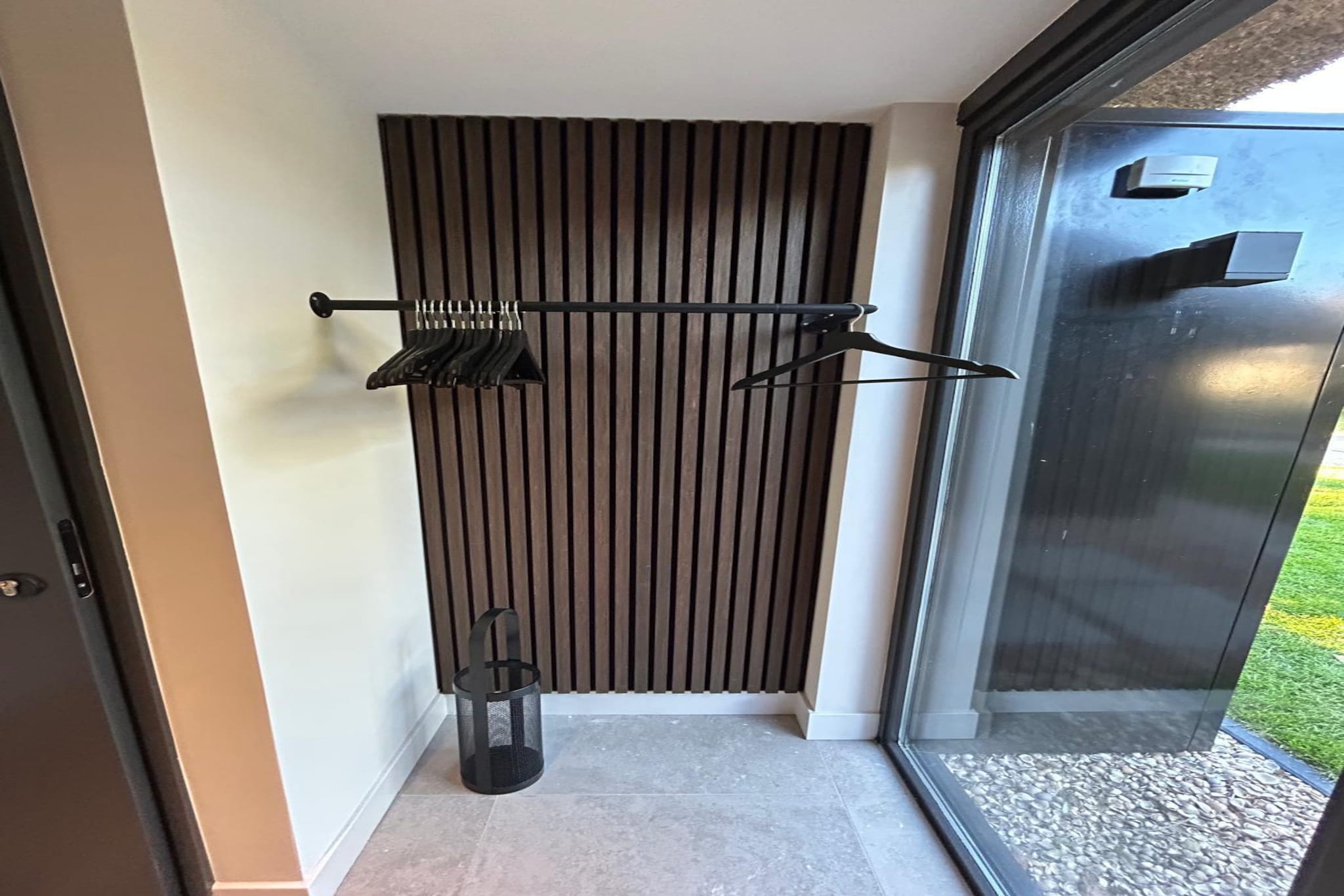 Sun (6p)-Image-tags.