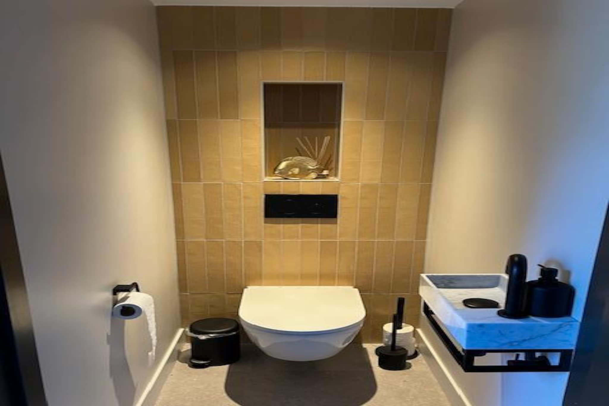 Sun (6p)-Image-tags.