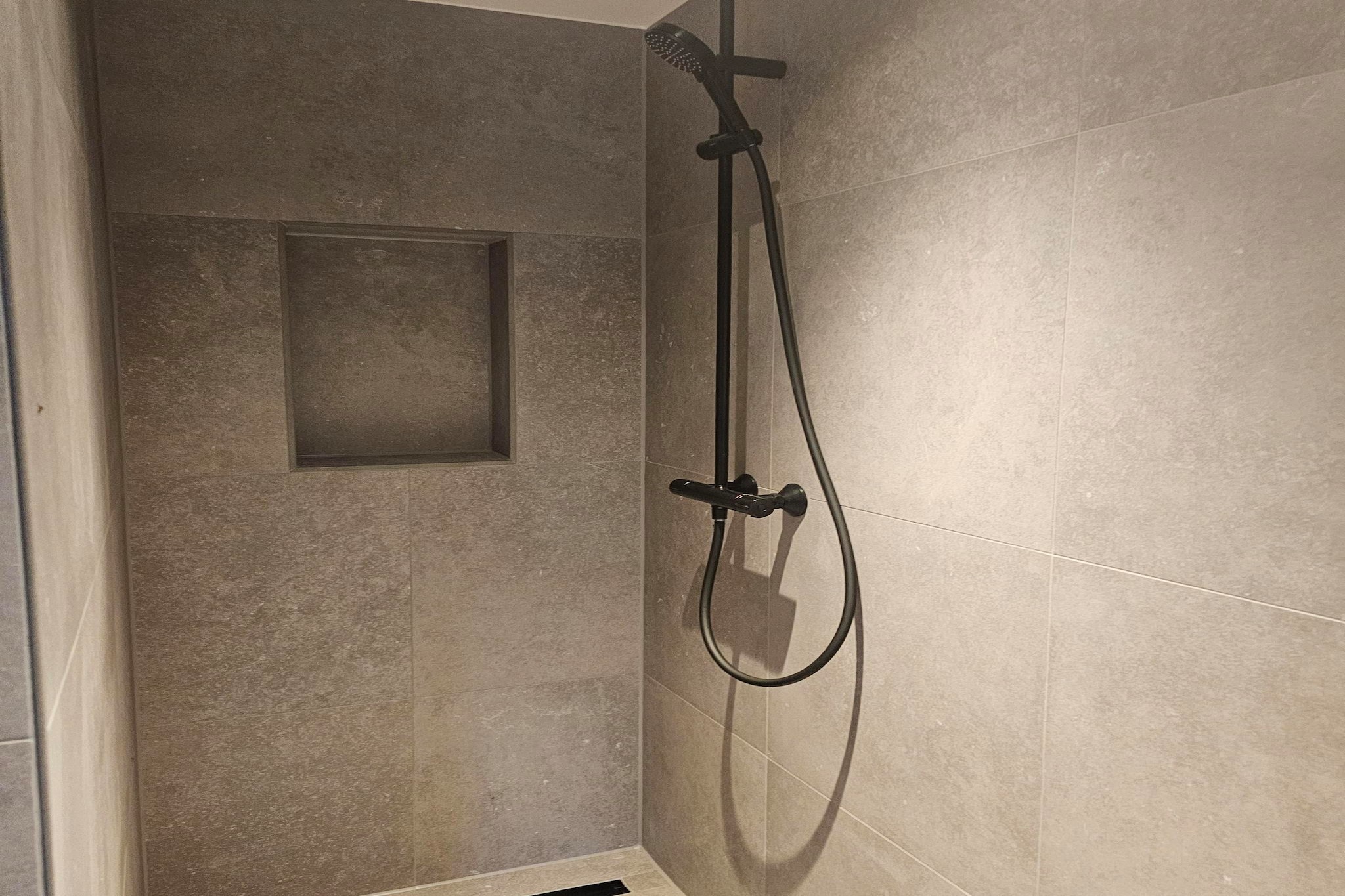 Sun (6p)-Image-tags.