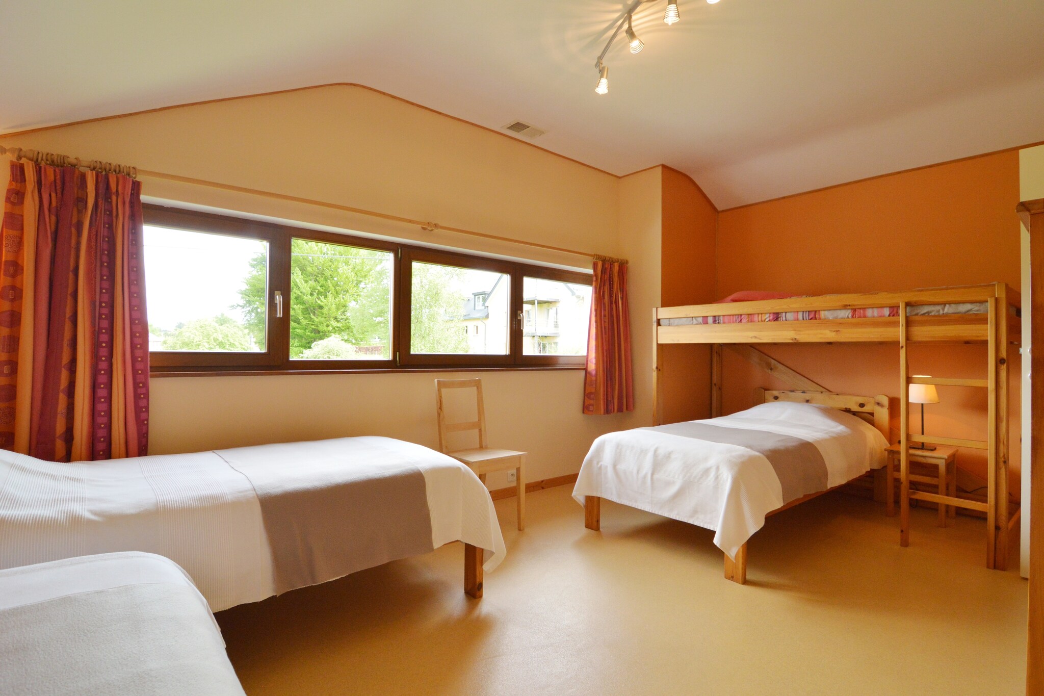 Vakantiehuis Les Hautes Fagnes-Ovifat max. 10 personen 4 slaapkamers sauna #20