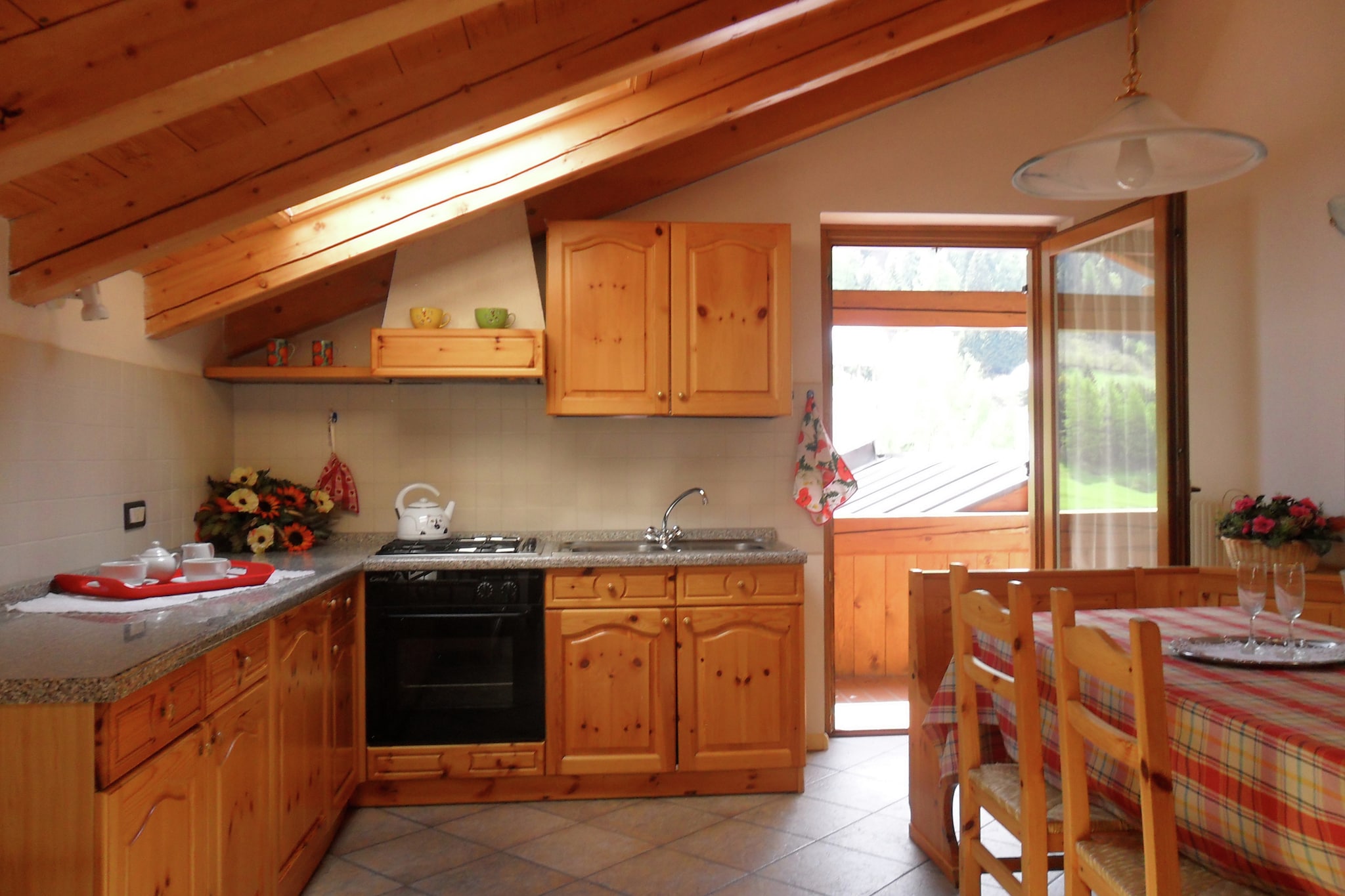Apartment in Celledizzo near Ski Area