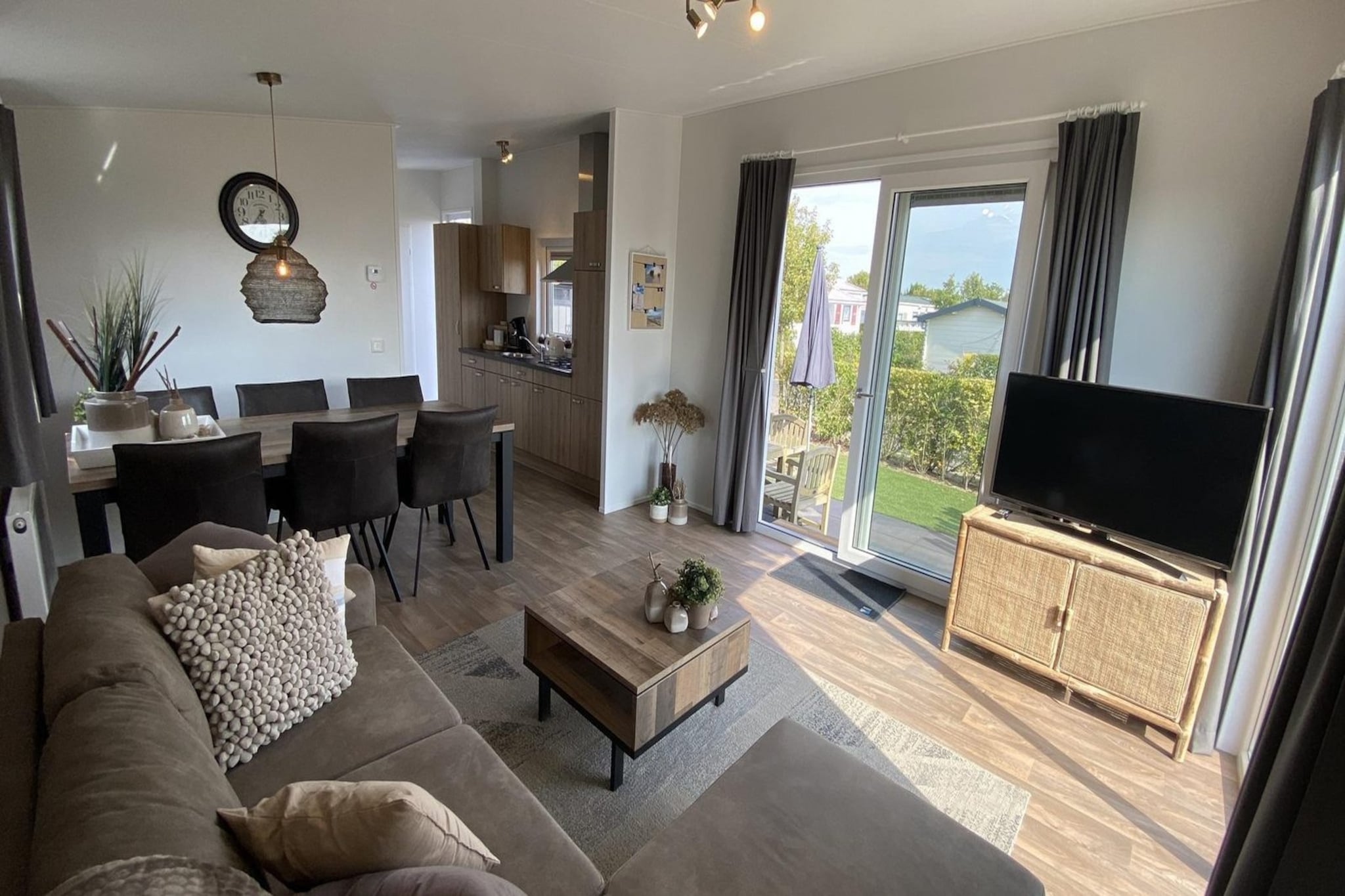 VZ804 Vakantiechalet Arend 1833 Renesse-Image-tags.