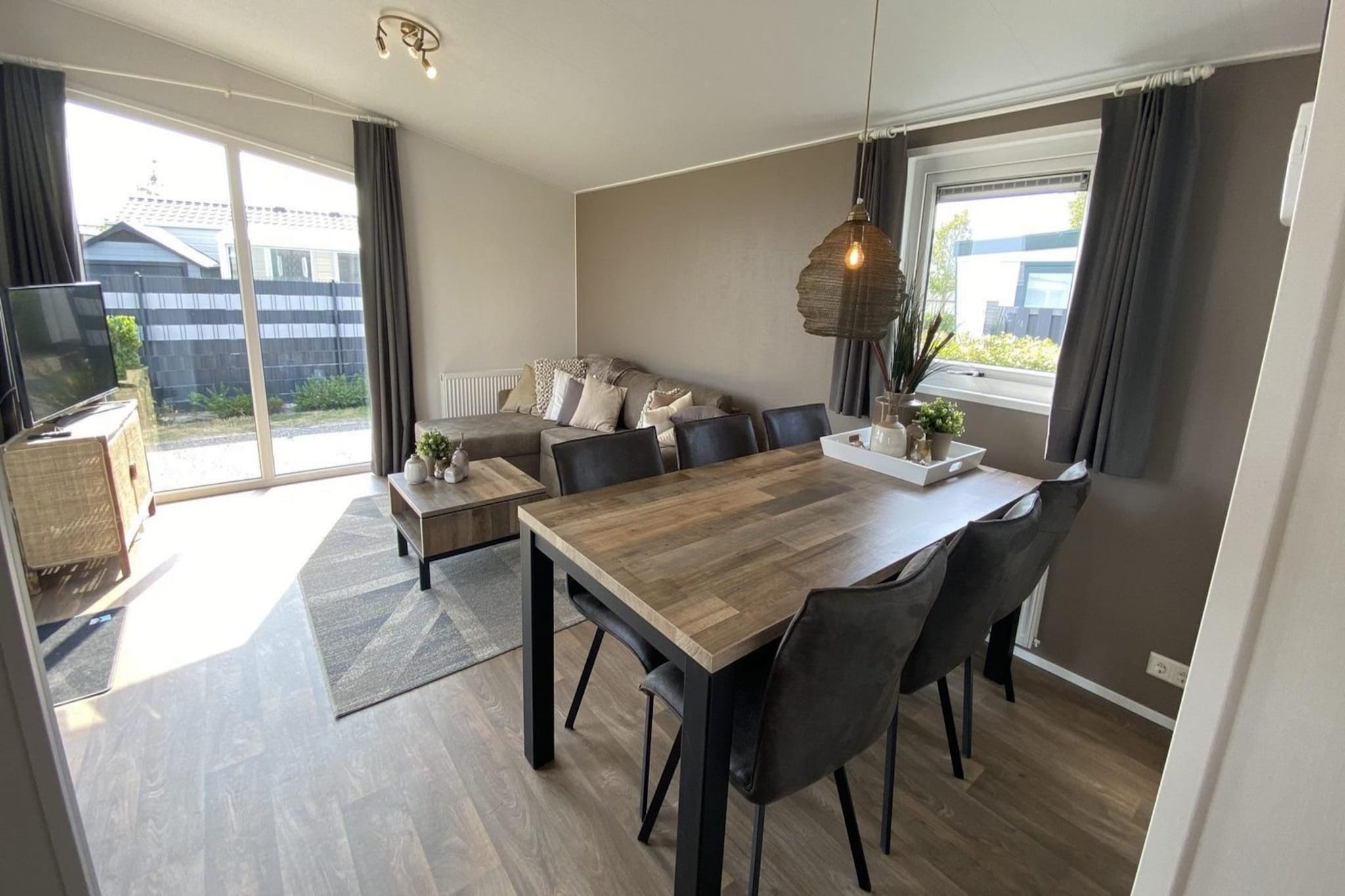 VZ804 Vakantiechalet Arend 1833 Renesse-Image-tags.