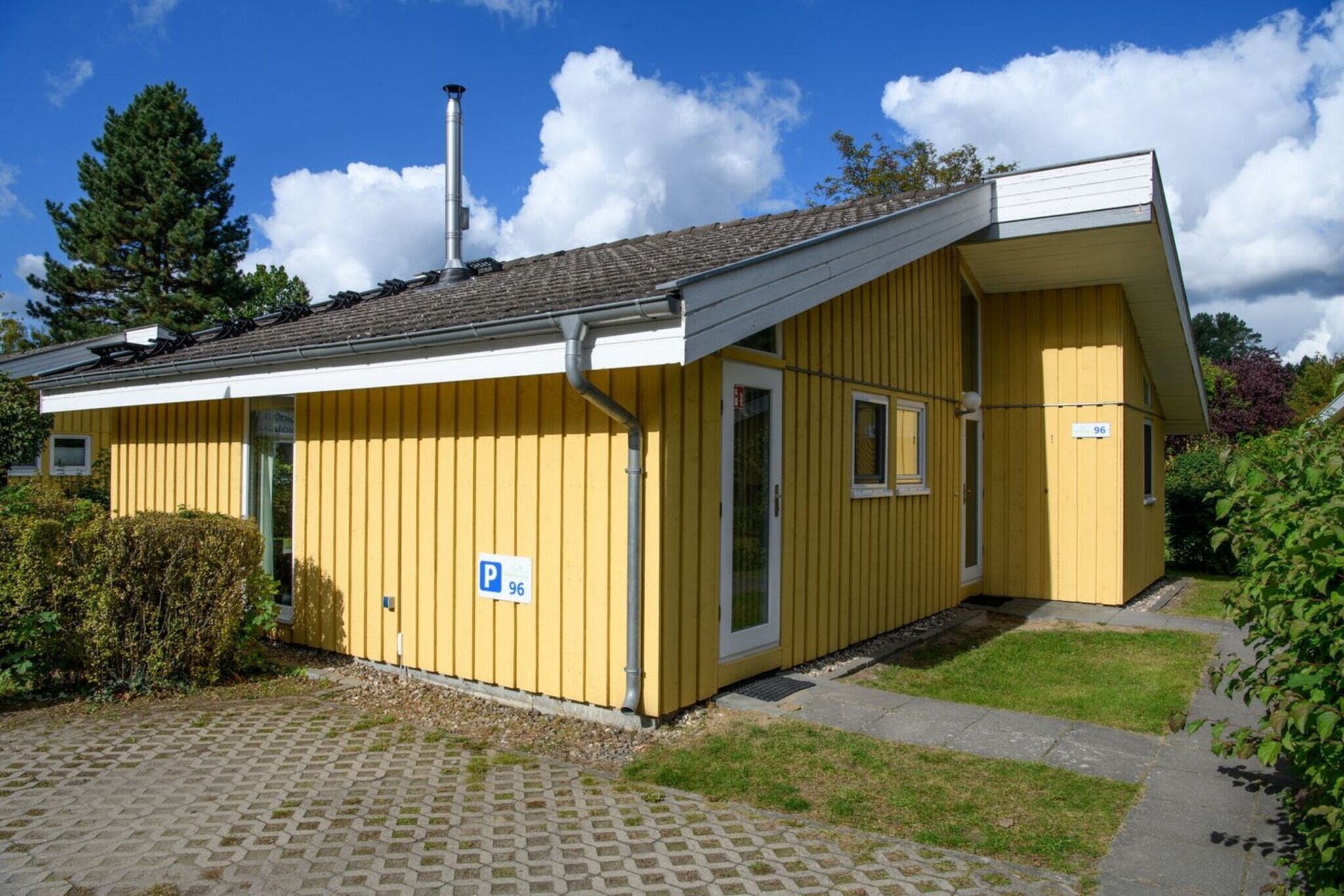 Exterior Summer