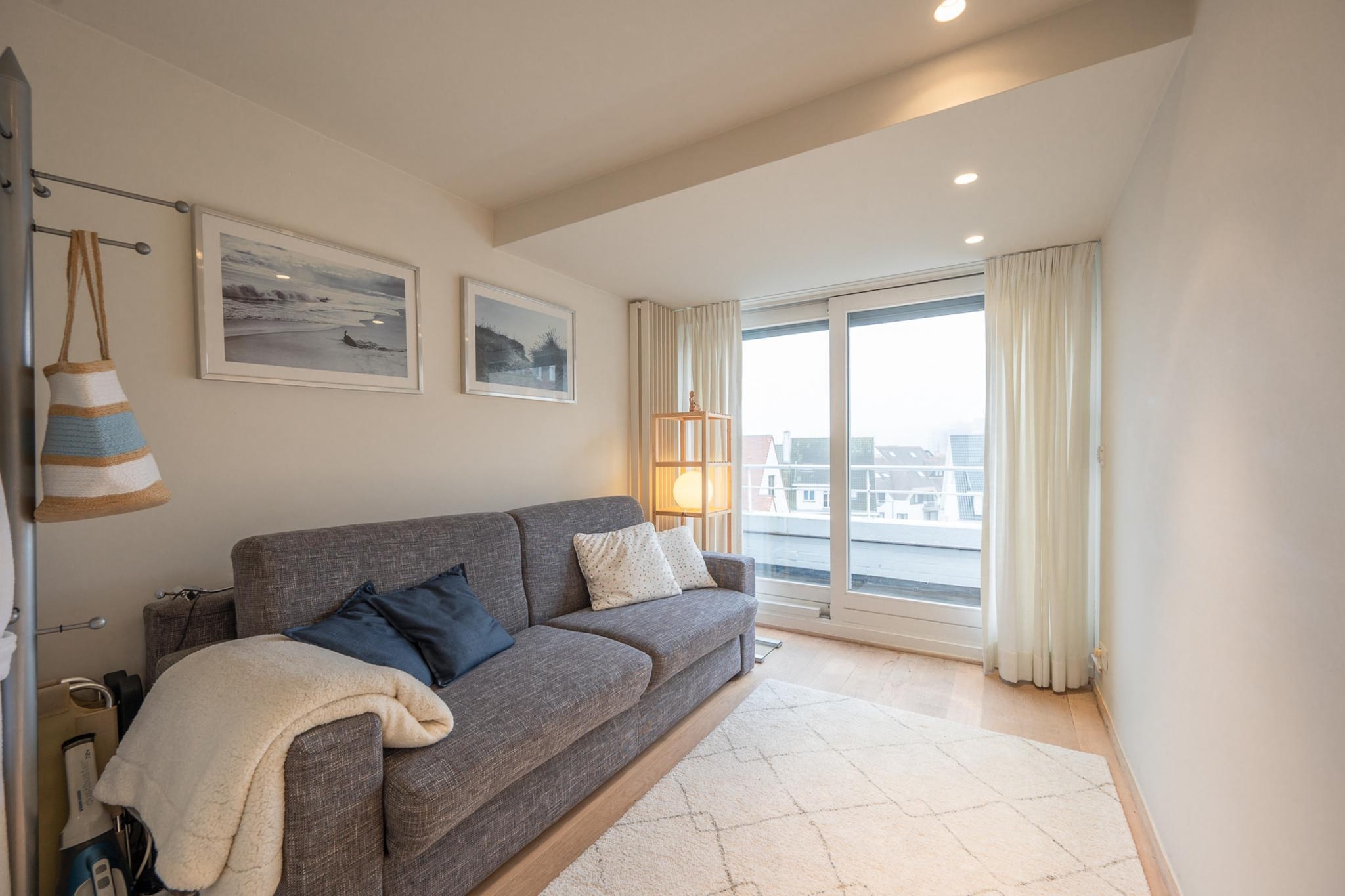 Residence Long Beach-44-Woonkamer