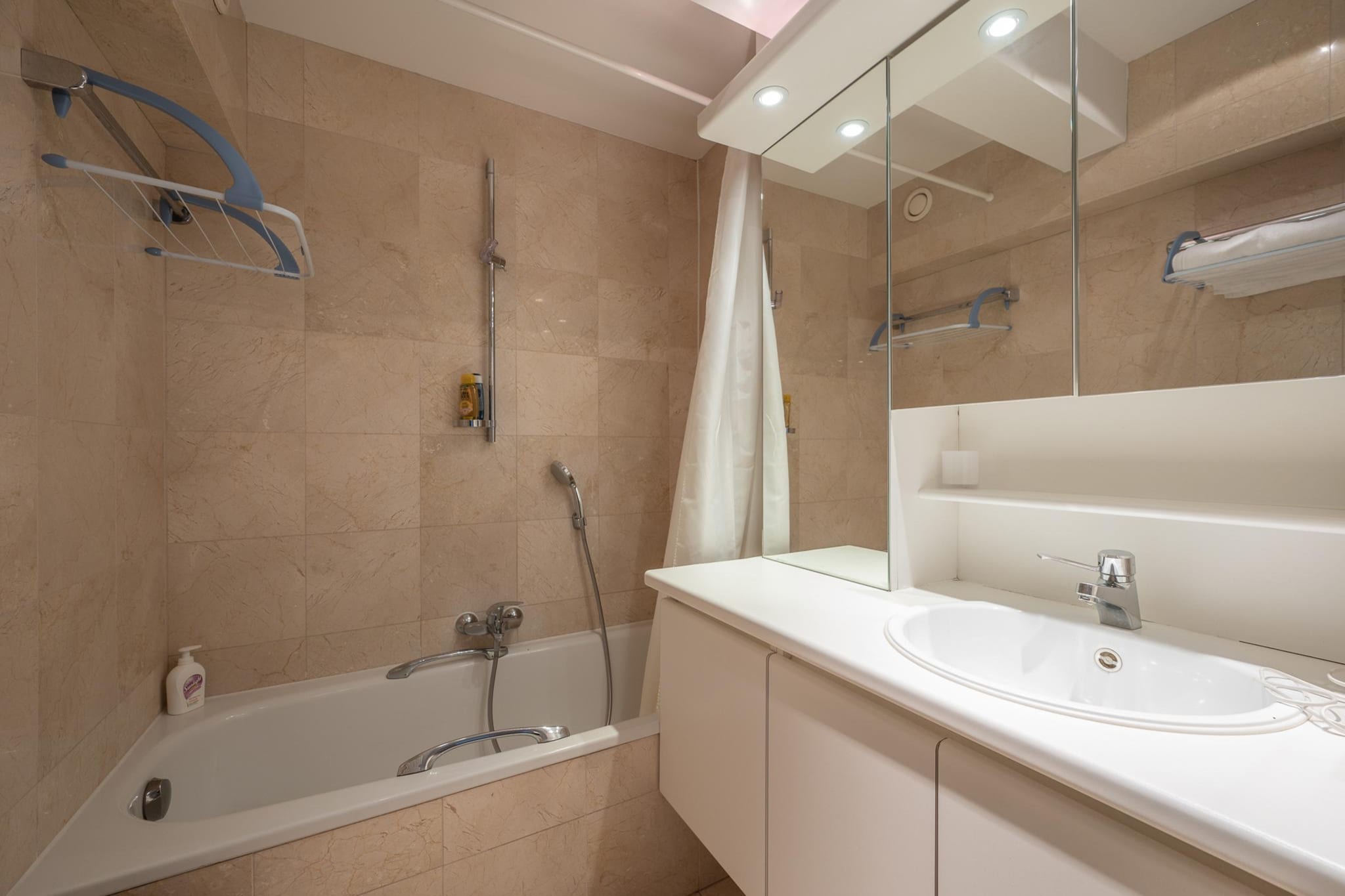 Residentie Bergamo-1-Badkamer