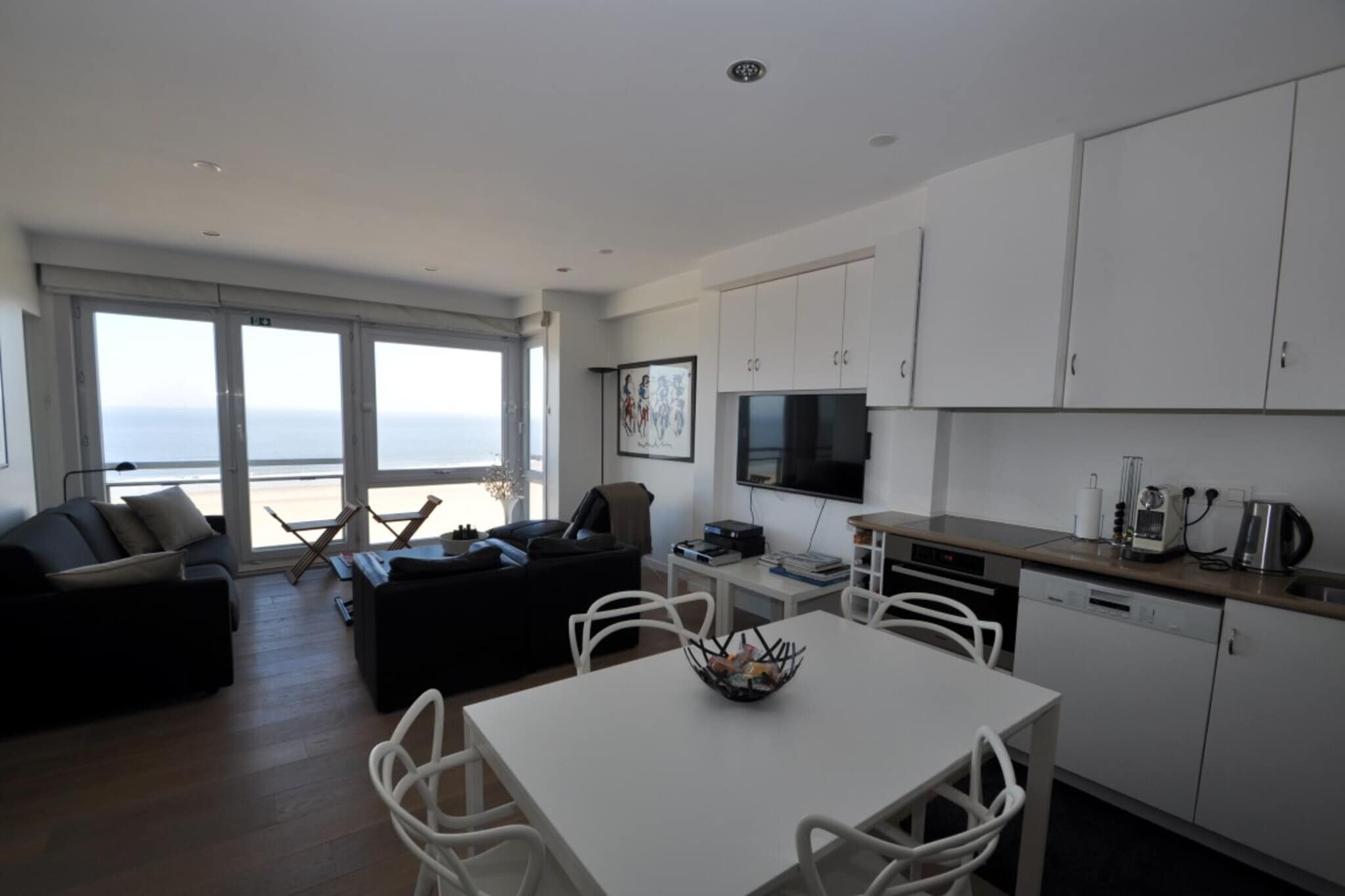 Residentie BEVERLY HOUSE-72-Eetkamer