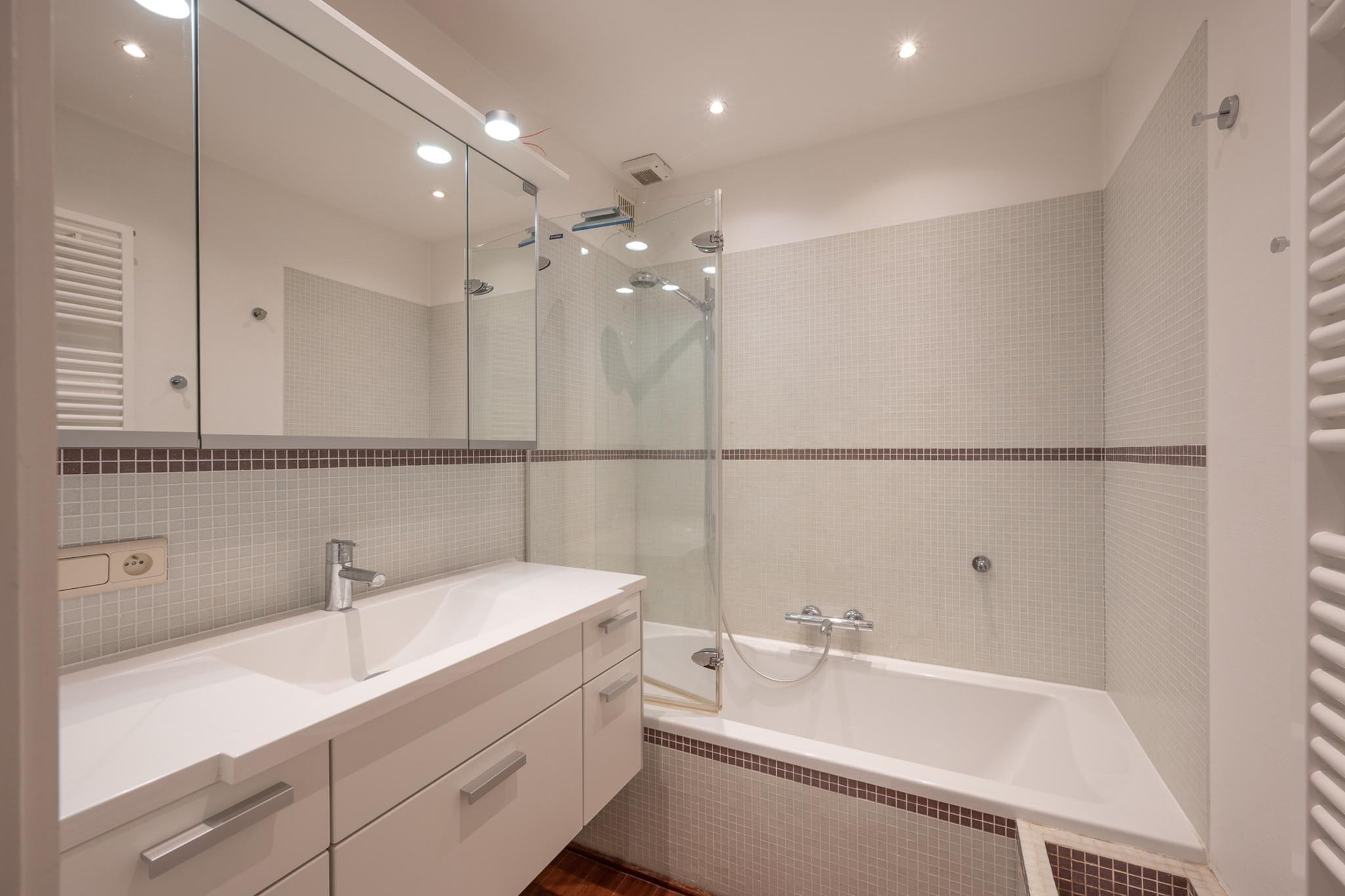 Gulfstream Residence-41-Badkamer