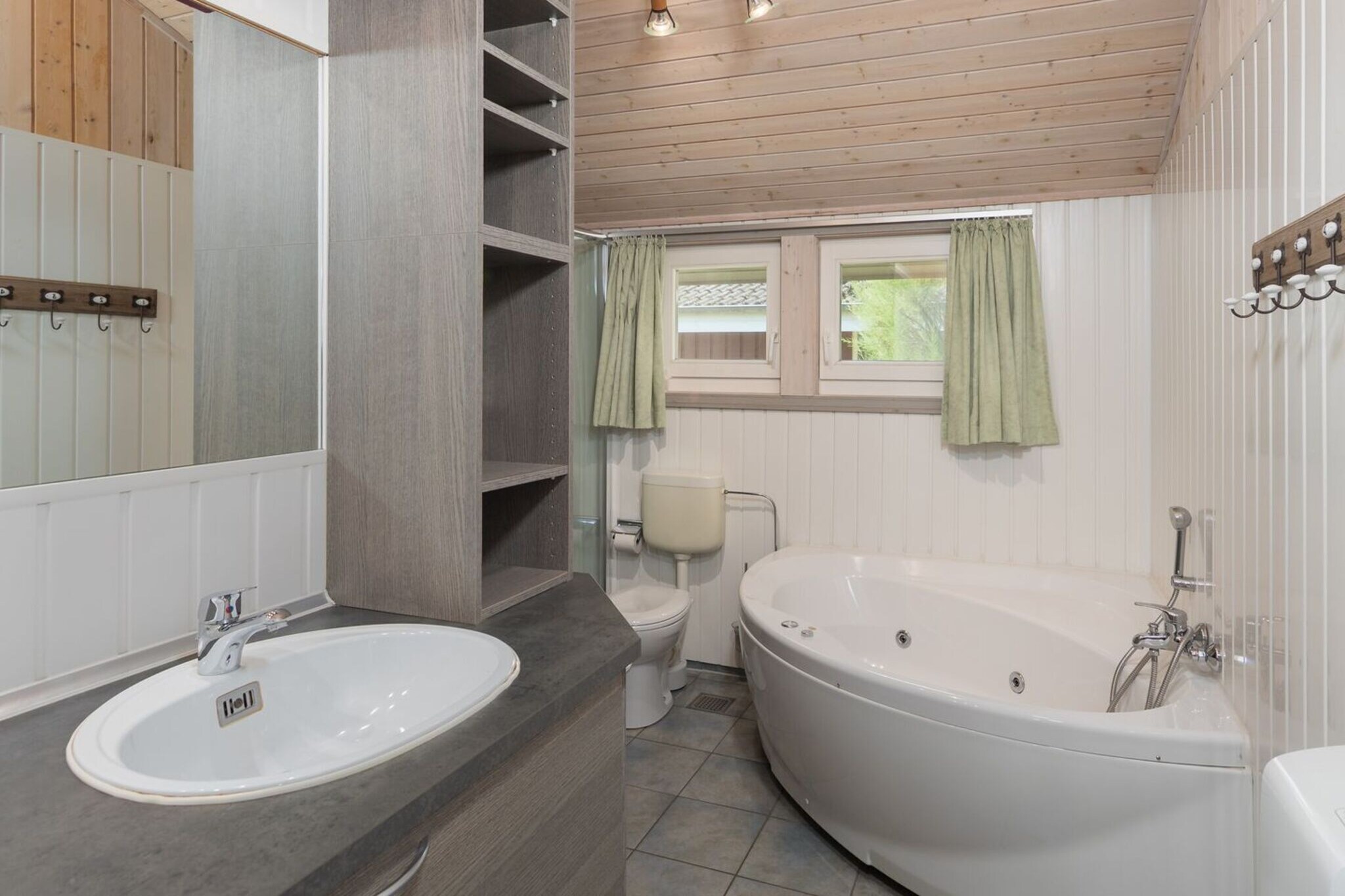 Bath Room