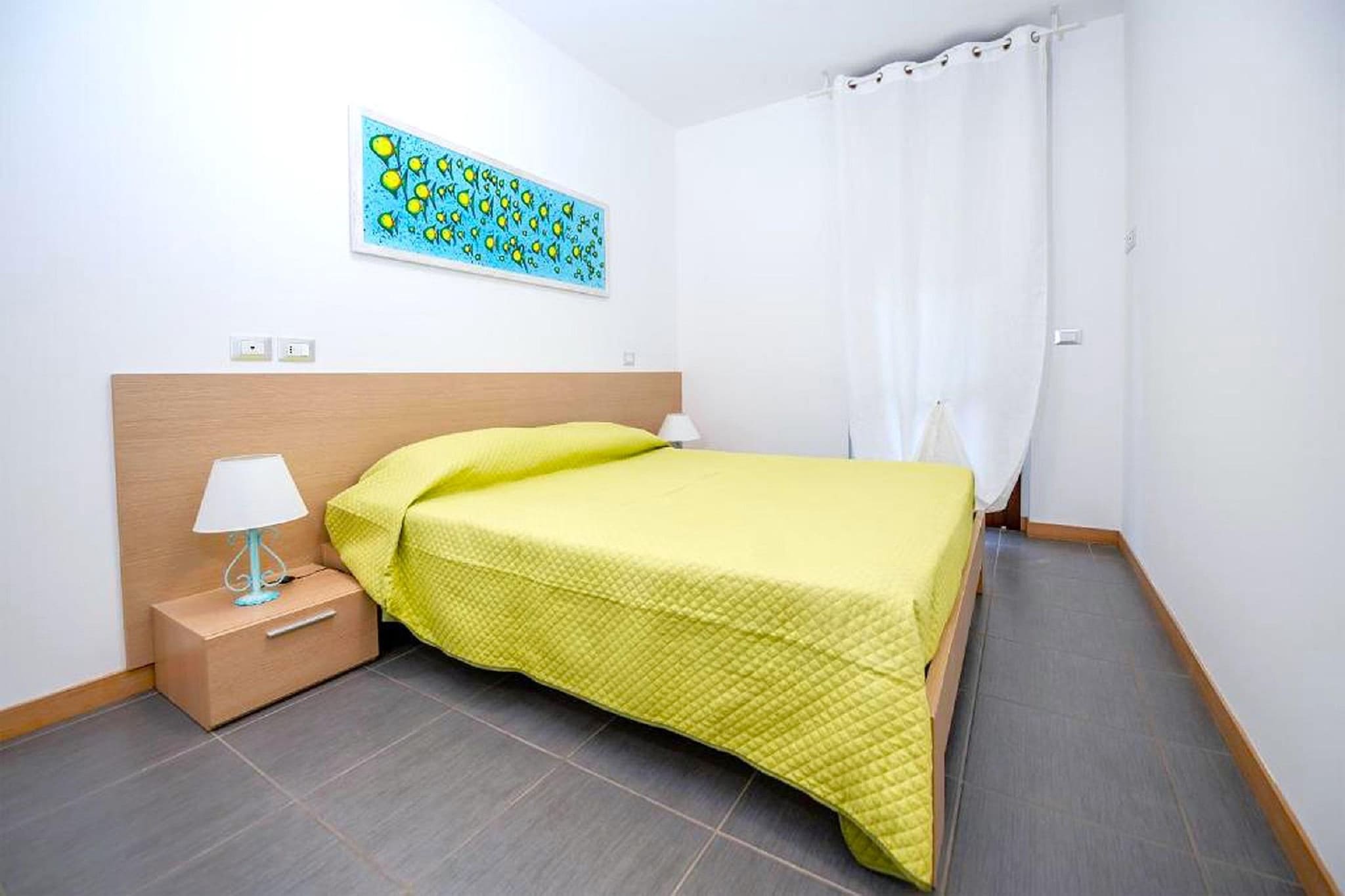 Bed Room