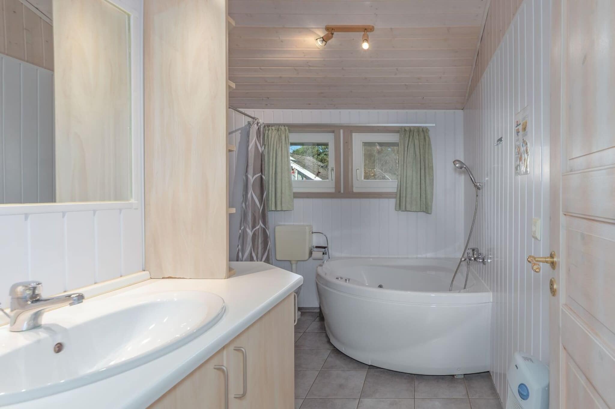 Bath Room