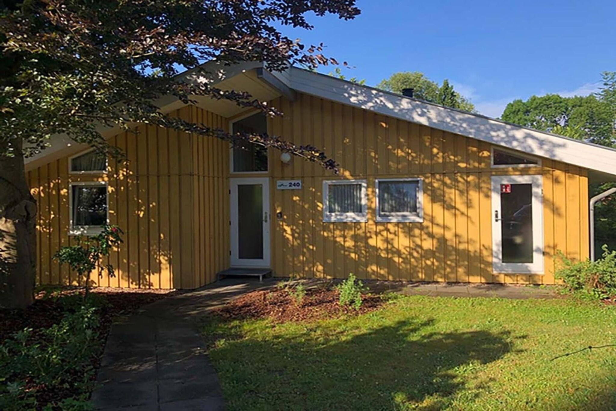 Exterior Summer