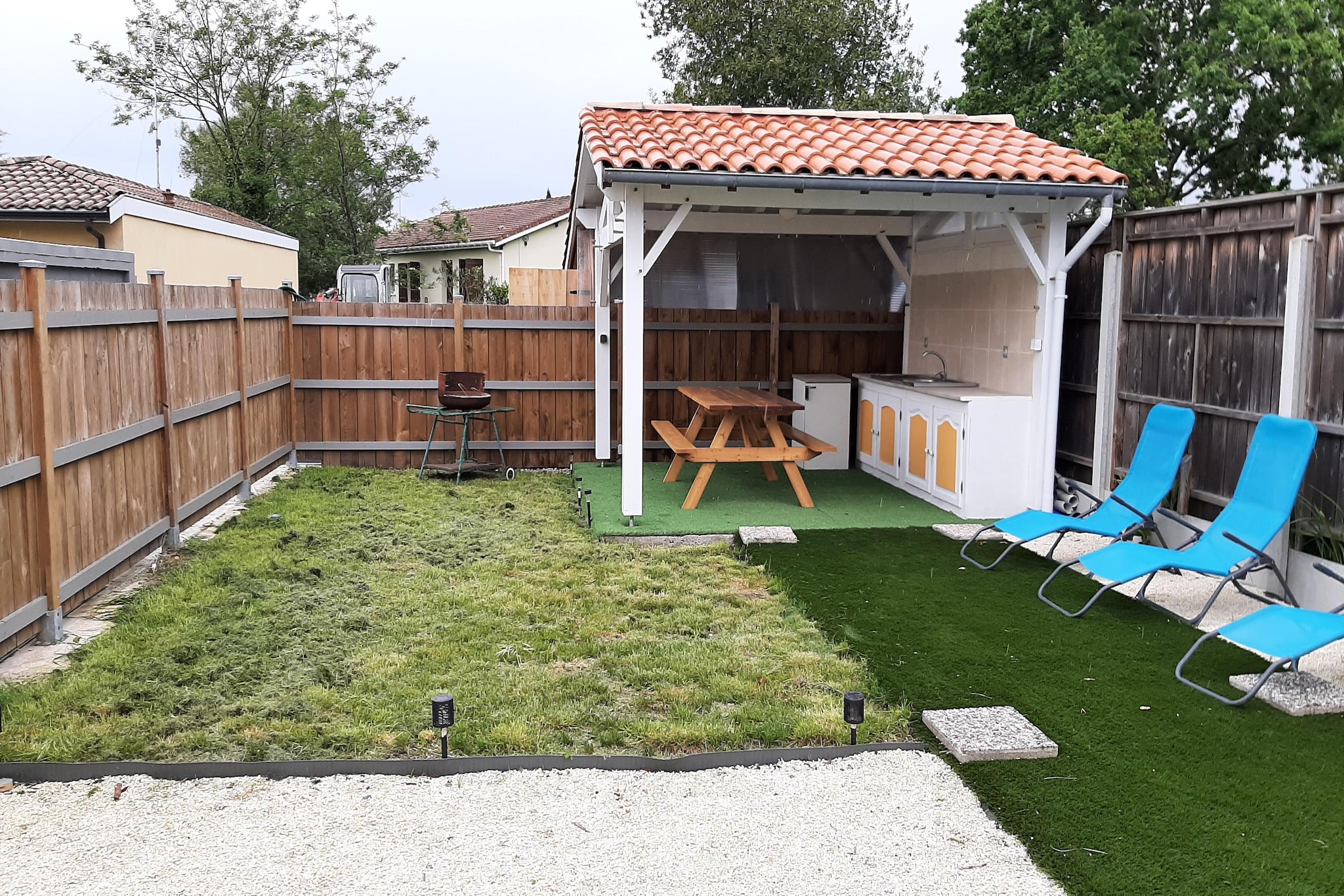 Vakantiehuis in Arcachon met tuin en buitenkeuken-Tuinen zomer