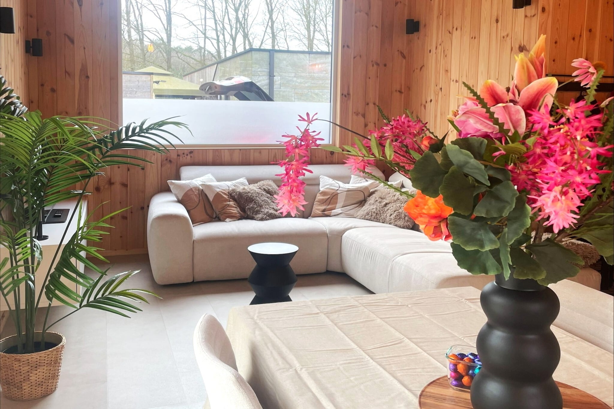 An optional utilities and service fee of EUR 135,00 will be charged before your arrival. Details are given below.<br> This welcoming 2-bedroom holiday home in Zutendaal is the perfect retreat for up to 5 guests, offering a blend of comfort, convenience, and nature. Ideal for families, the home features a double bedroom and a three-person bunk room, perfect for kids or friends traveling together. The modern bathroom includes a shower, toilet, and washbasin, while the living room offers a cozy seating area and TV for relaxing evenings. Air conditioning ensures year-round comfort, and guests will arrive to freshly made beds and provided towels. The fully equipped kitchen includes a dishwasher, and outside, a private terrace with barbecue and lounge set invites you to dine under the stars. Additional amenities include a washing machine, tumble dryer, and secure bicycle storage. Explore nearby cities like Maastricht, Maasmechelen, and Hasselt, or enjoy walking and cycling trails through the surrounding forests. Ideal for: Families, nature lovers, and cultural explorers <br><b> Optional Utilities & Service Package </b><br><b> An optional utilities and service package of EUR 135,00 </b> can be selected prior to your arrival. You will receive a separate communication with the payment link should you wish to include it.<br>This package ensures a seamless stay and conveniently covers services such as final cleaning, utility consumption, service support, and protection against minor damages or incidental costs during your stay.<br>Guests who prefer may manage these services independently, provided the property is returned in good order at check-out.