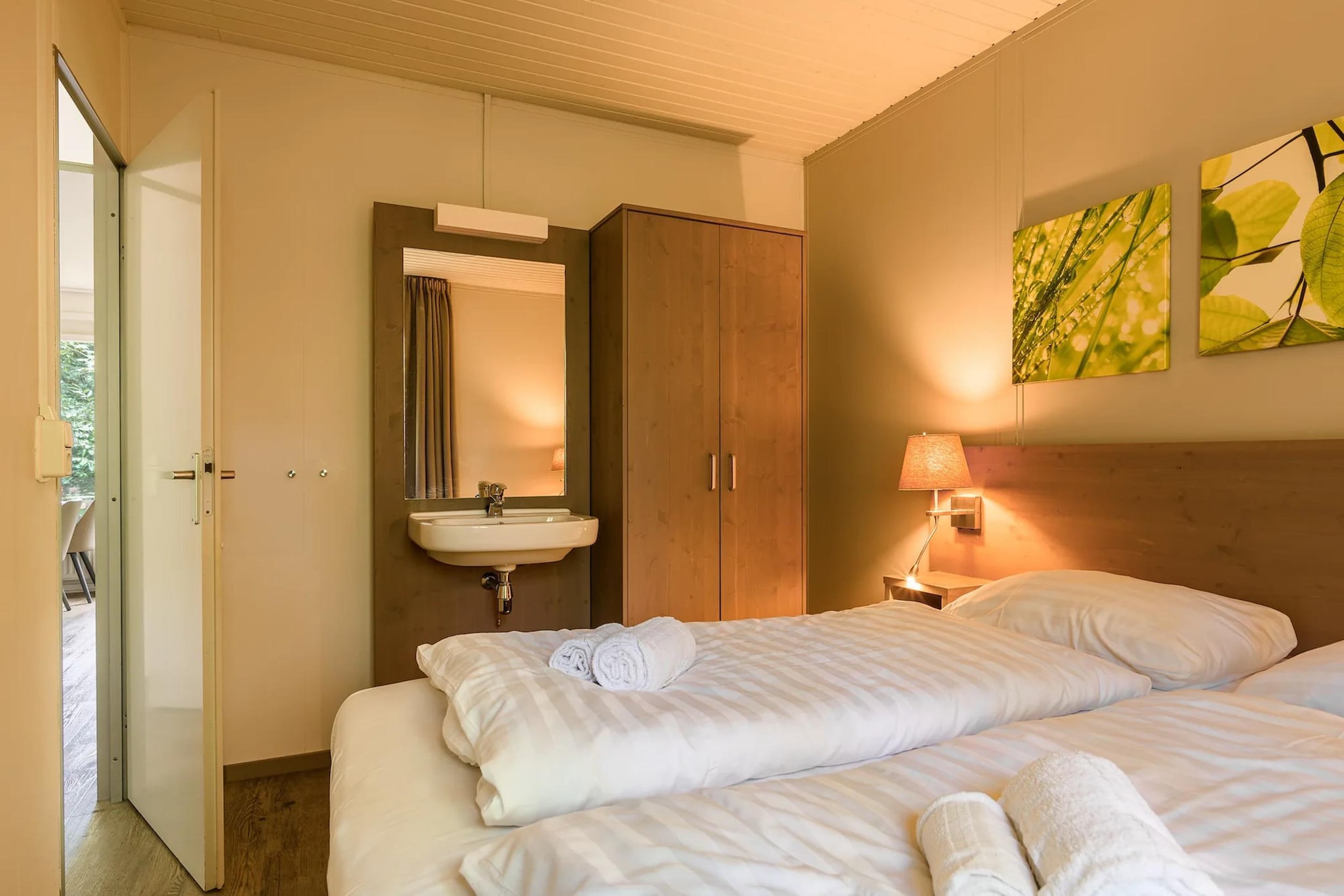 Bed Room