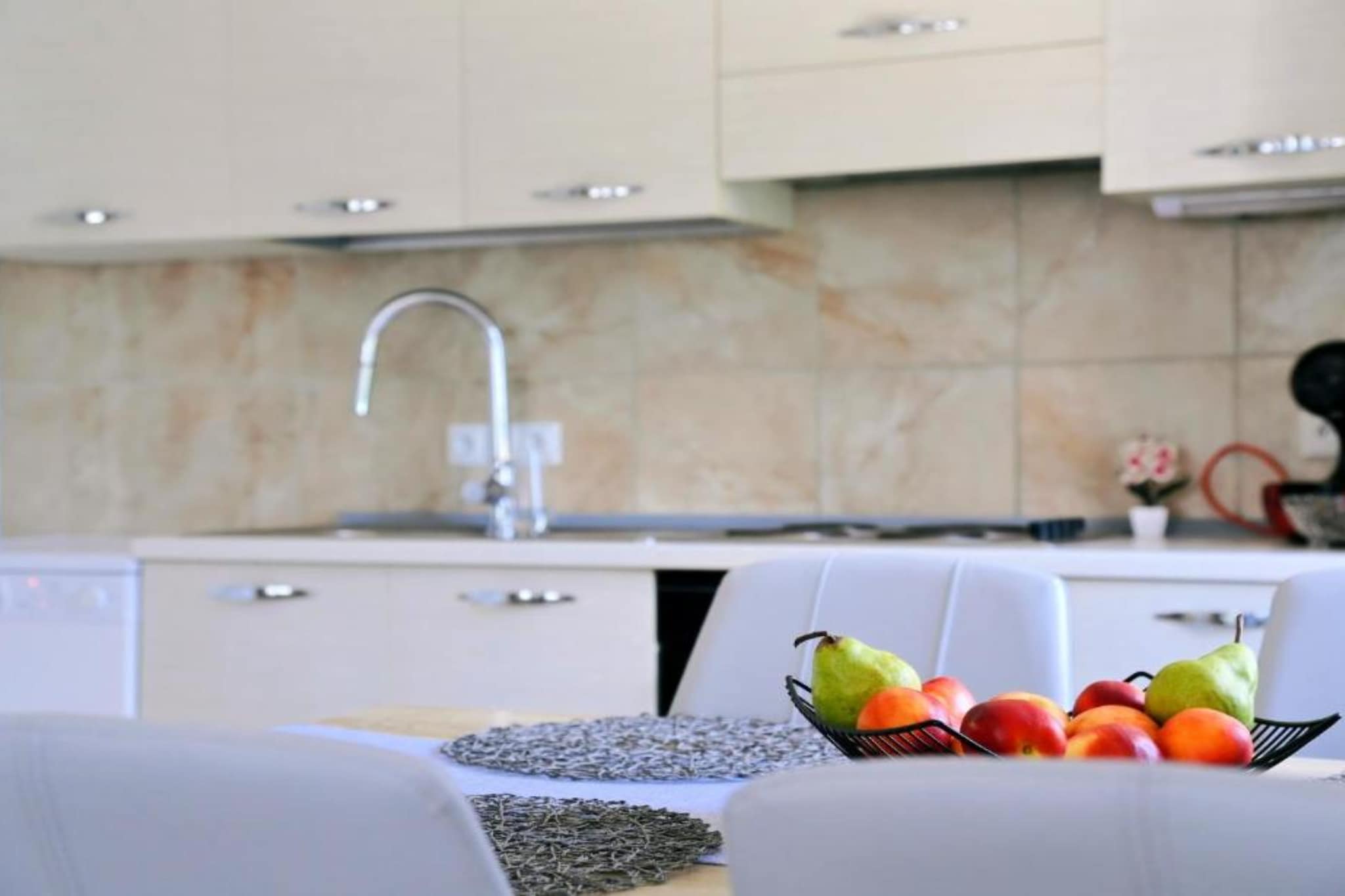 Holiday Home Mumy - Four Bedroom Holiday Home with Pool-Kitchen