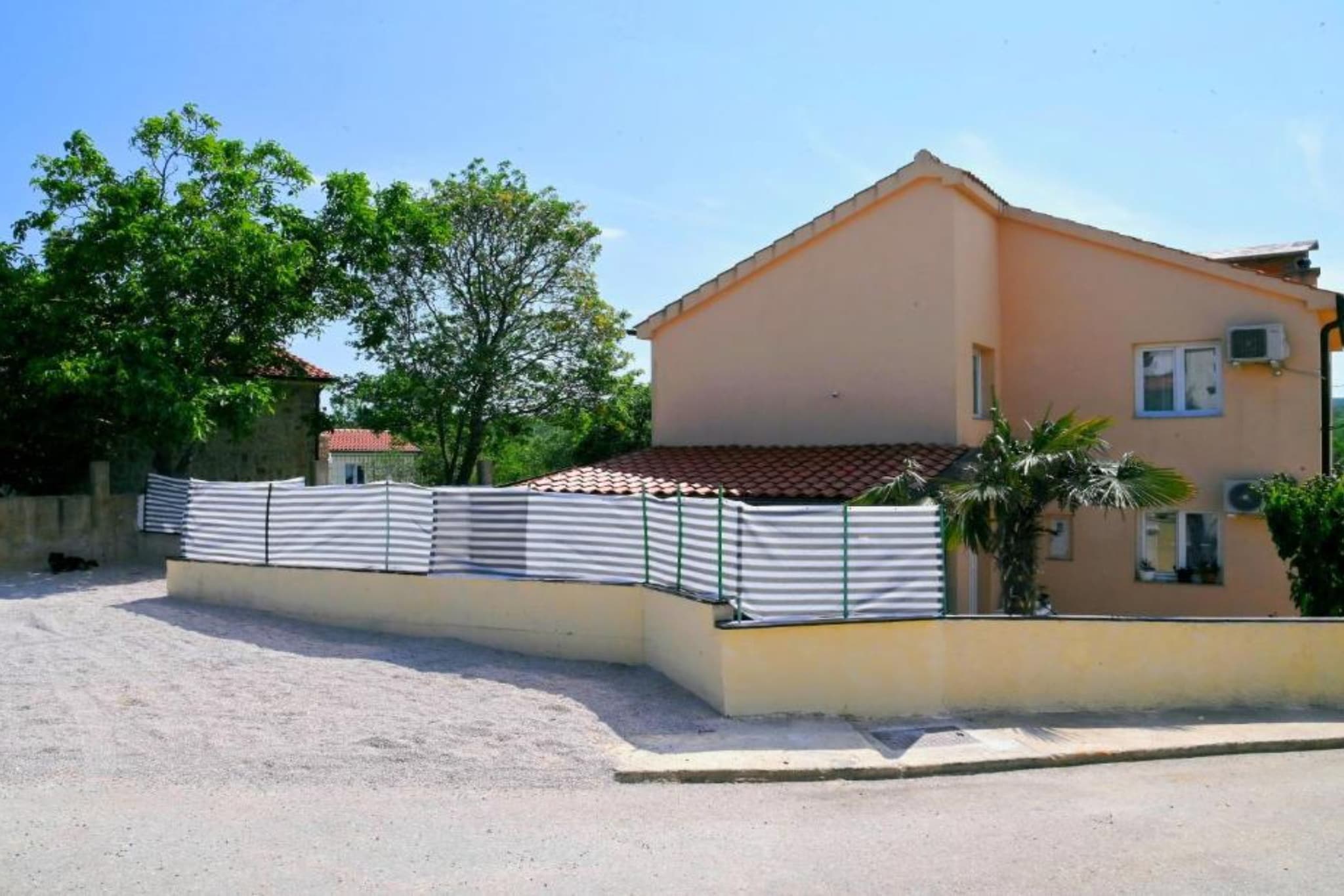 Holiday Home Mumy - Four Bedroom Holiday Home with Pool-Outdoor