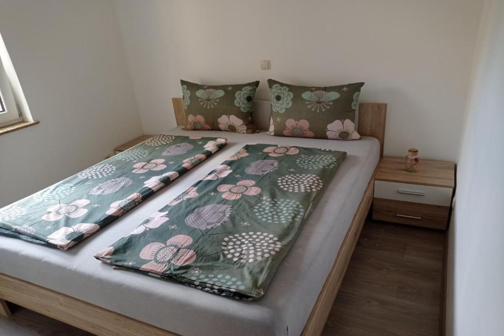 Holiday Home Mumy - Four Bedroom Holiday Home with Pool-Bedroom