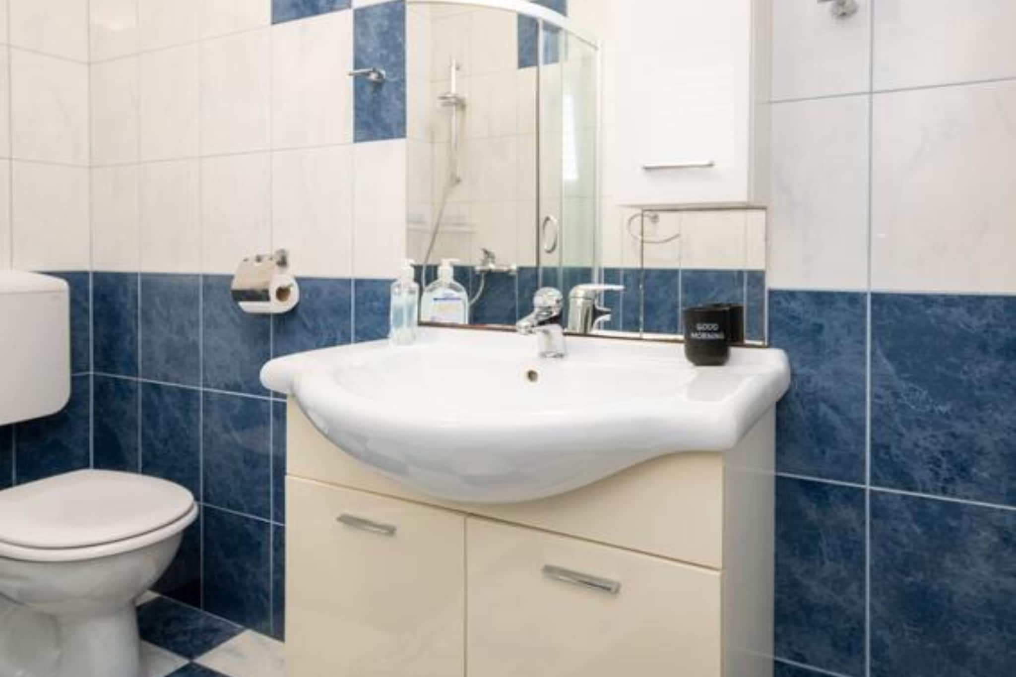 Holiday Home Violet - Three Bedroom Holiday Home-Salle de bain