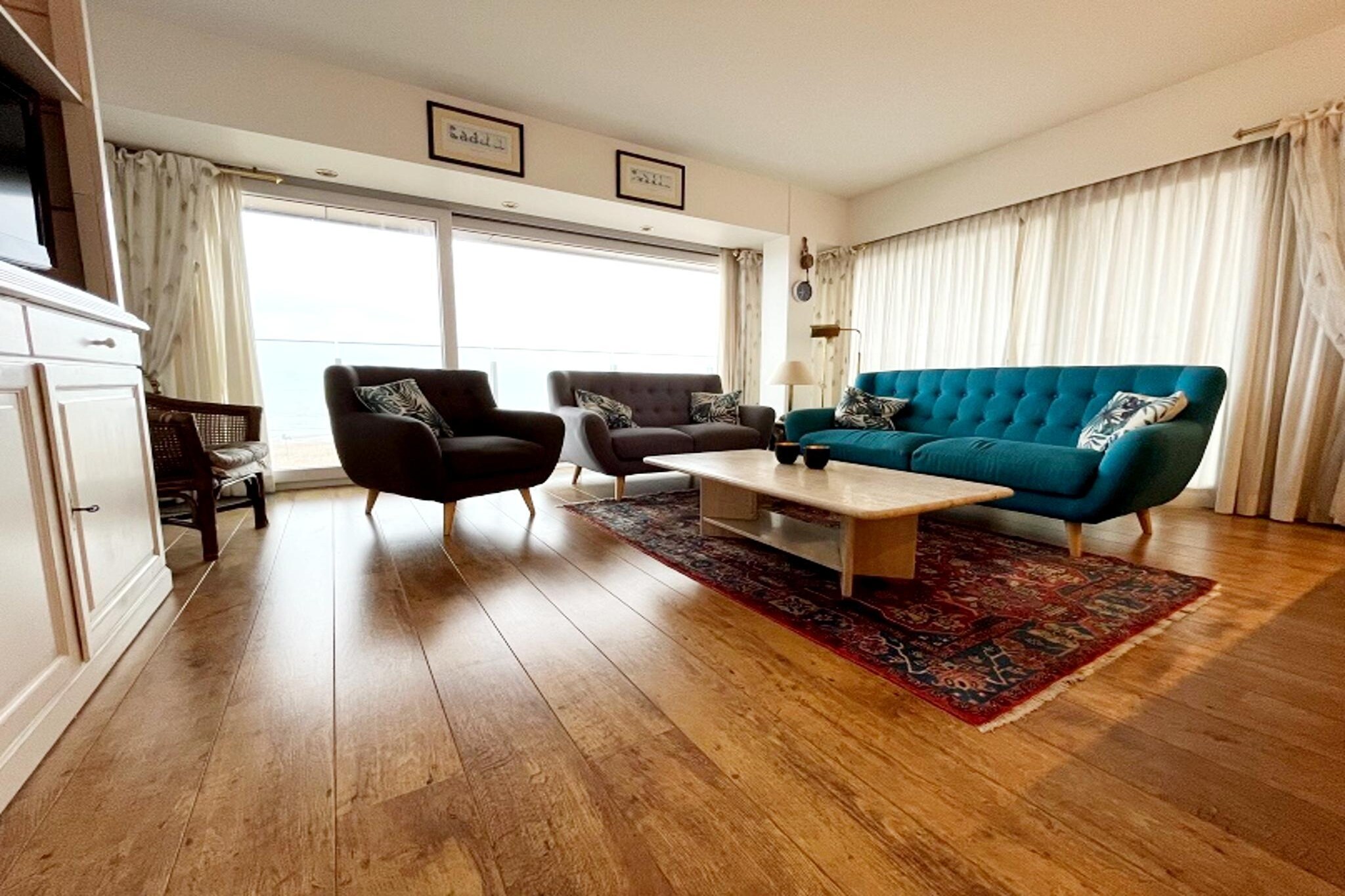 Apartment in Wenduine with Stunning Sea Views