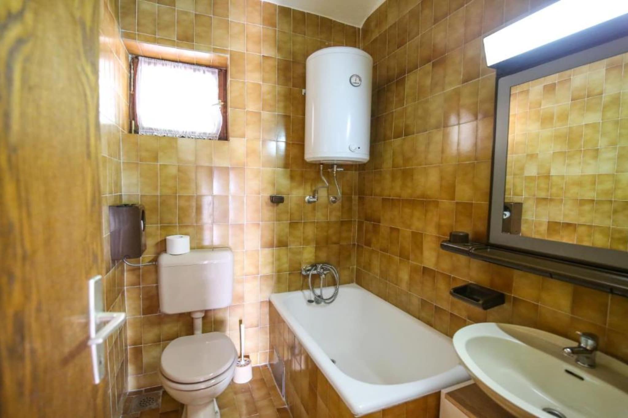 Apartment Darmy - Two Bedroom Apartment - Badezimmer