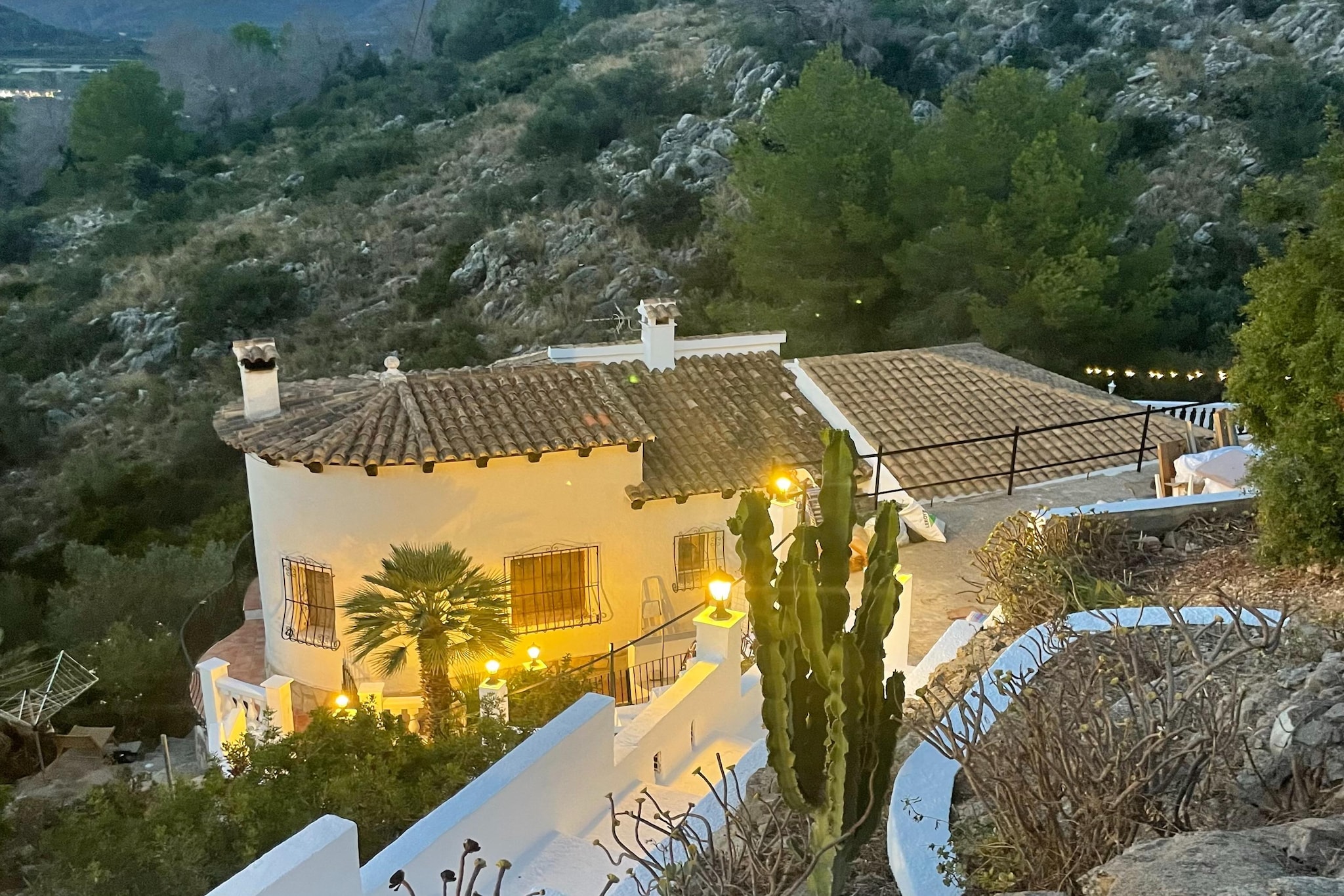 Villa Vista in Alicantie-Buitenkant zomer