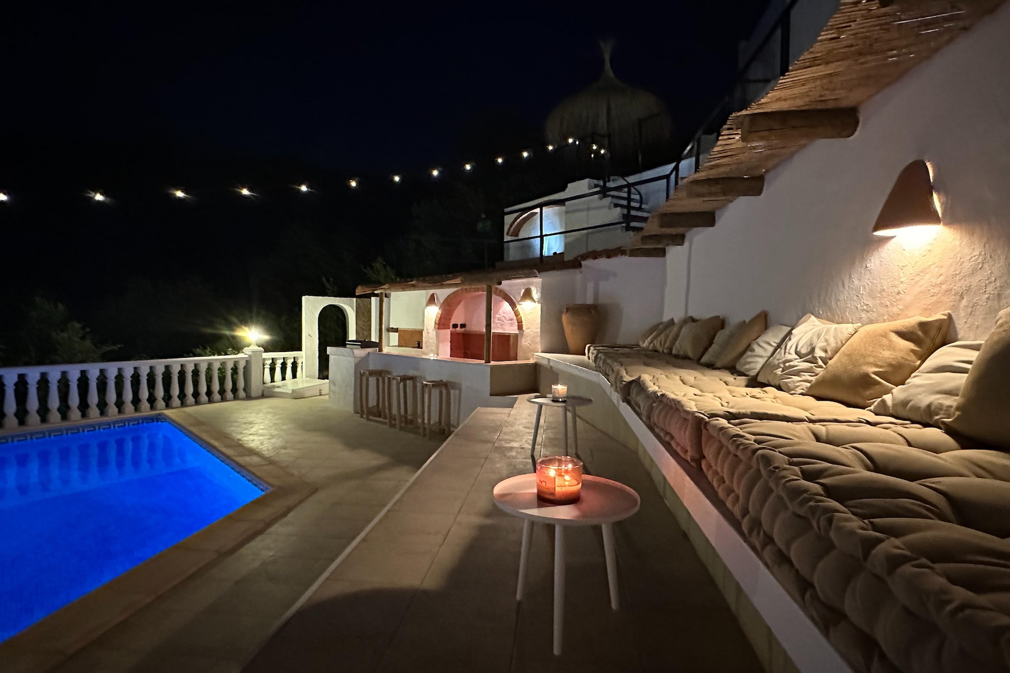 Villa Vista in Alicantie-Tuinen zomer