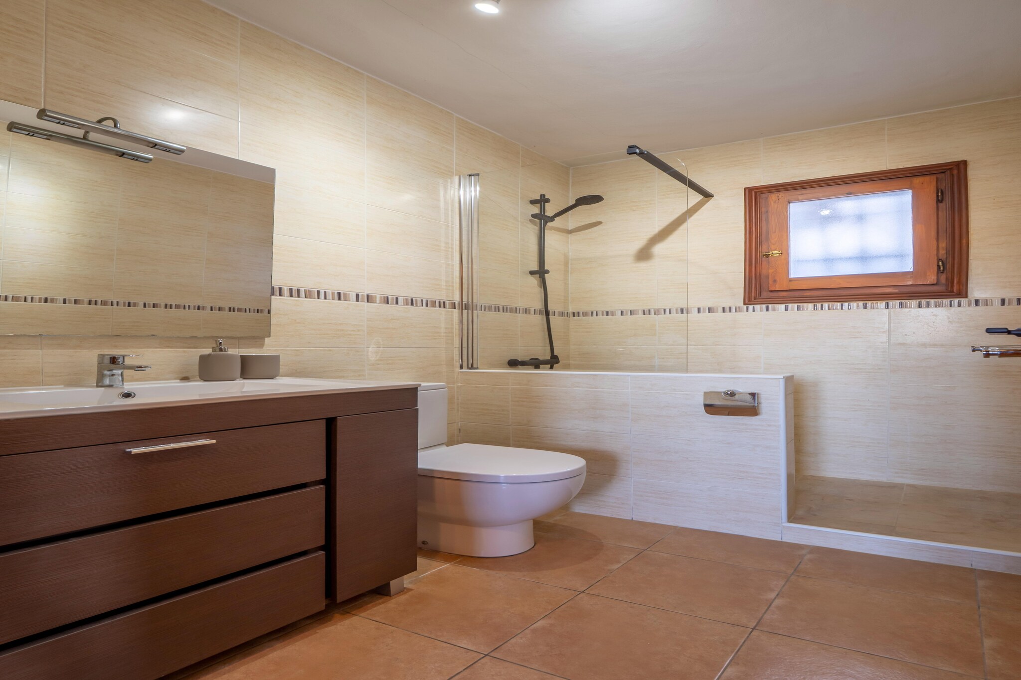 Villa Vista Pedreguer-Badkamer