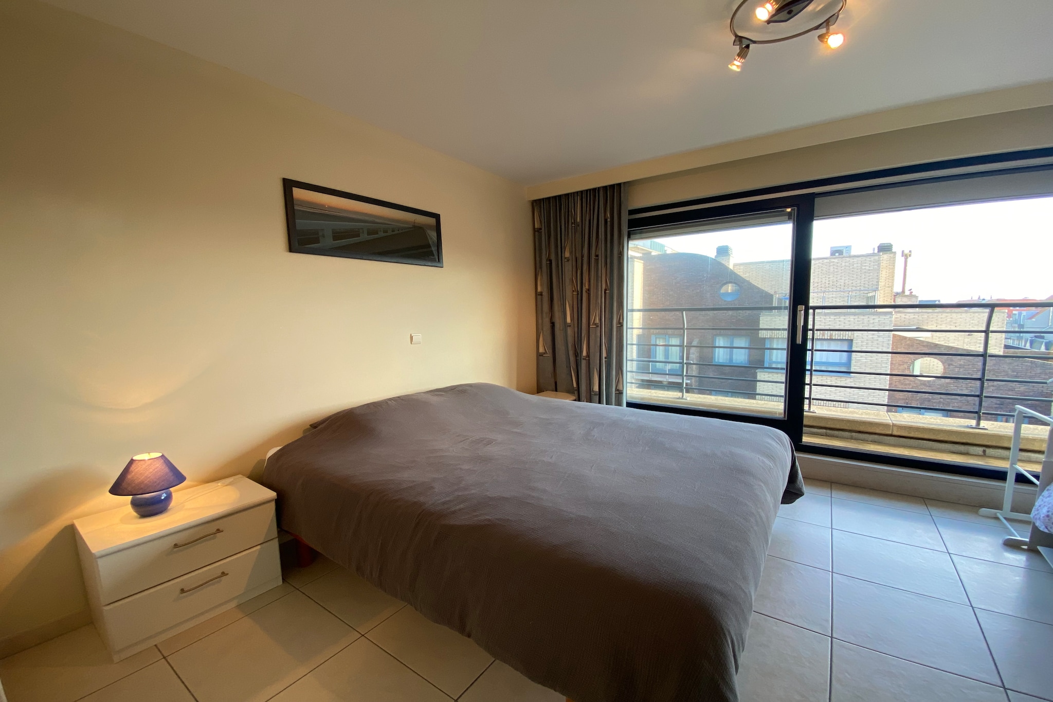 ICARUS 0602-Bedroom