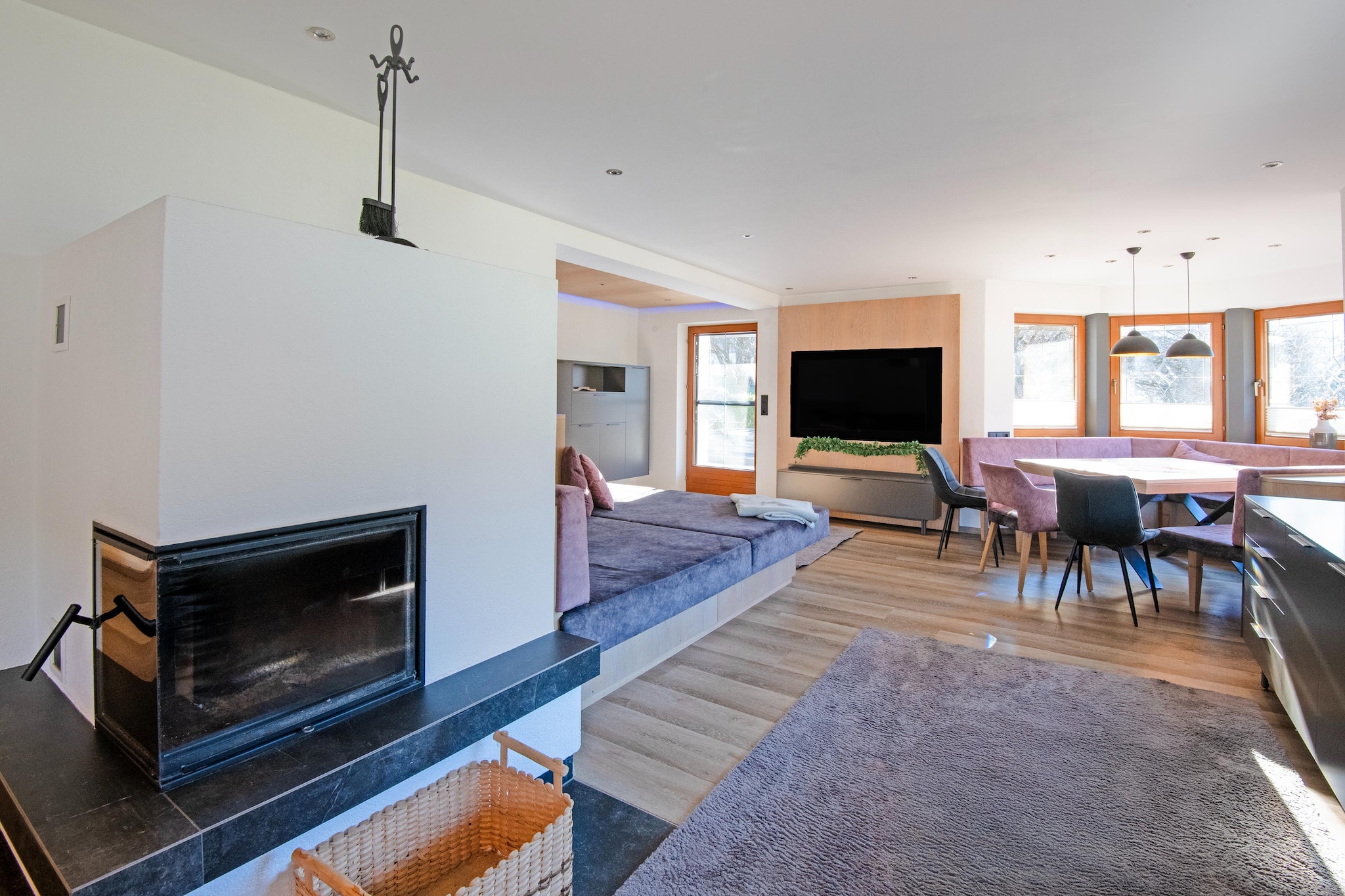 Exklusive Ferienwohnung mit Whirlpool-Woonkamer