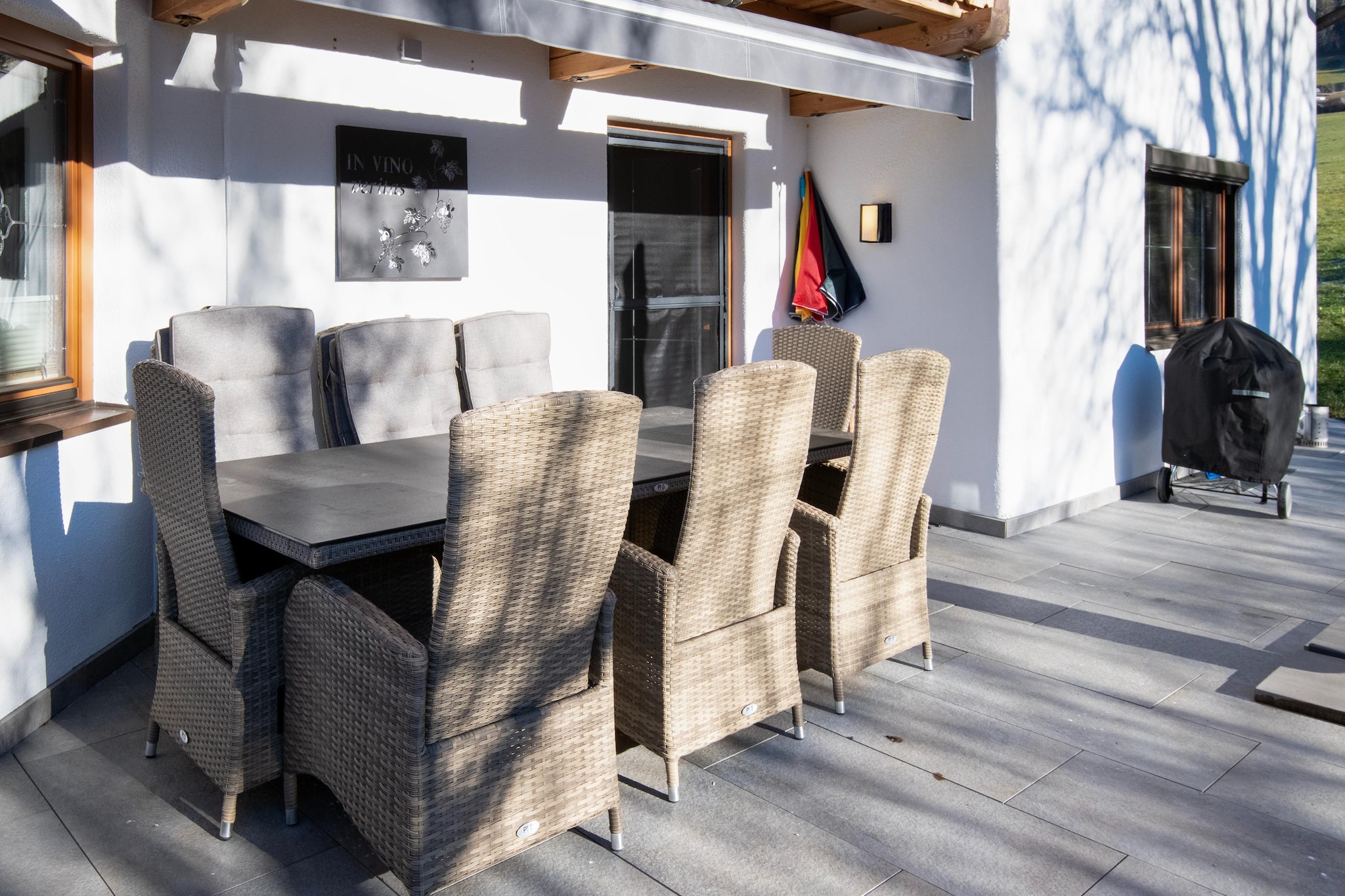 Exklusive Ferienwohnung mit Whirlpool-Terrasbalkon